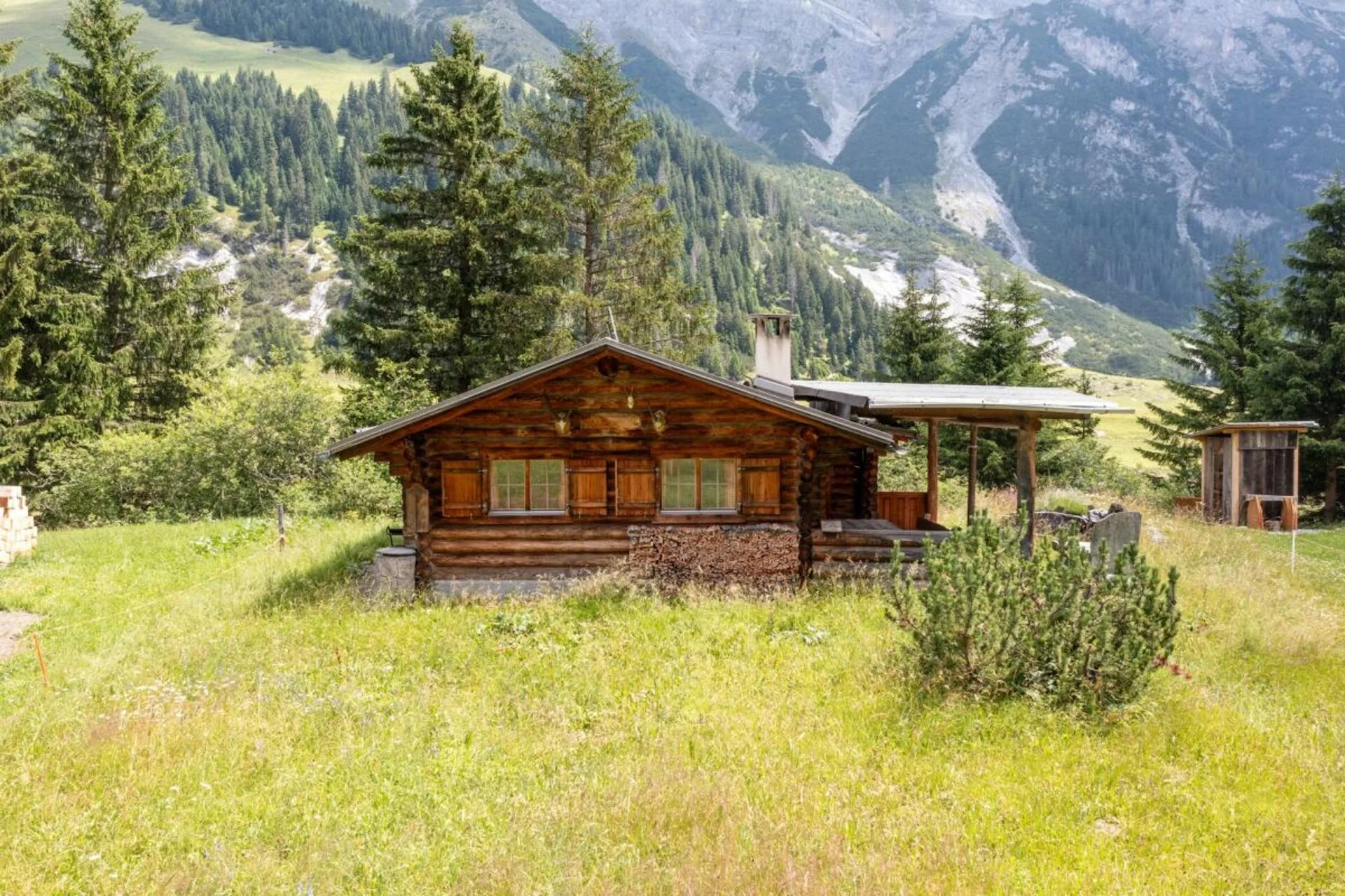 Maiensäss im Hochtal Bargis zu verkaufen