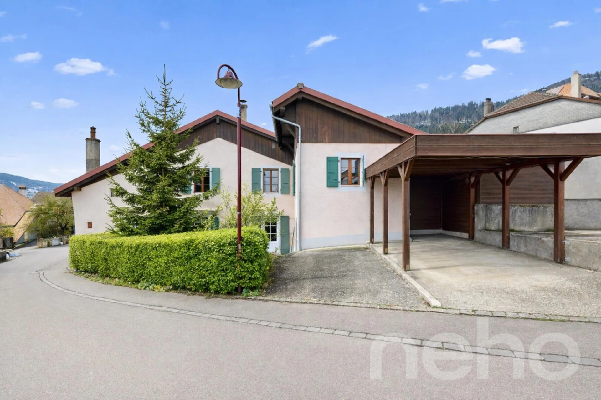 Charming village house in Lignerolle