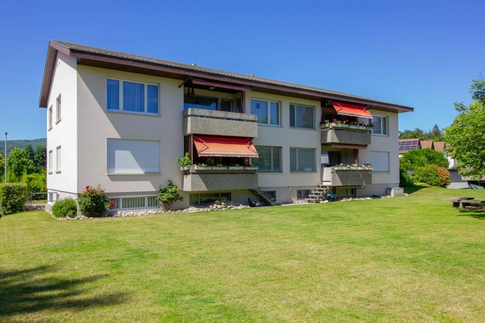 Cozy 4.5-room apartment in a quiet location with hobby room, garage, and plenty of design potential
