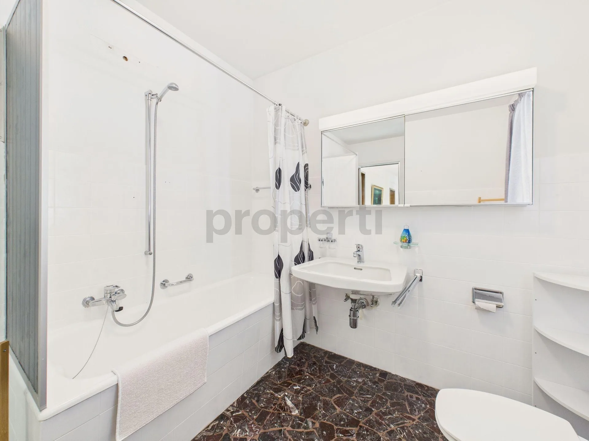 Image 9