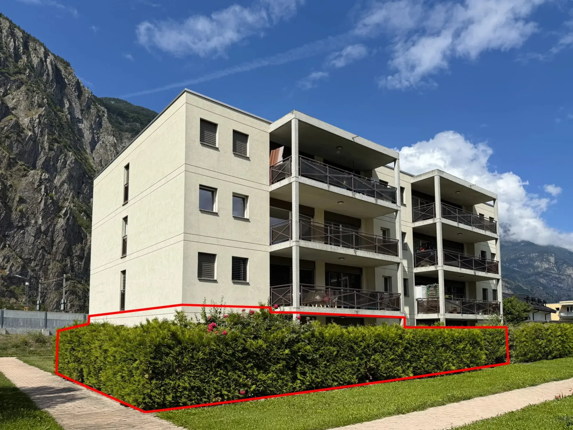 Spacieux rez-jardin de 5.5 pièces à Martigny