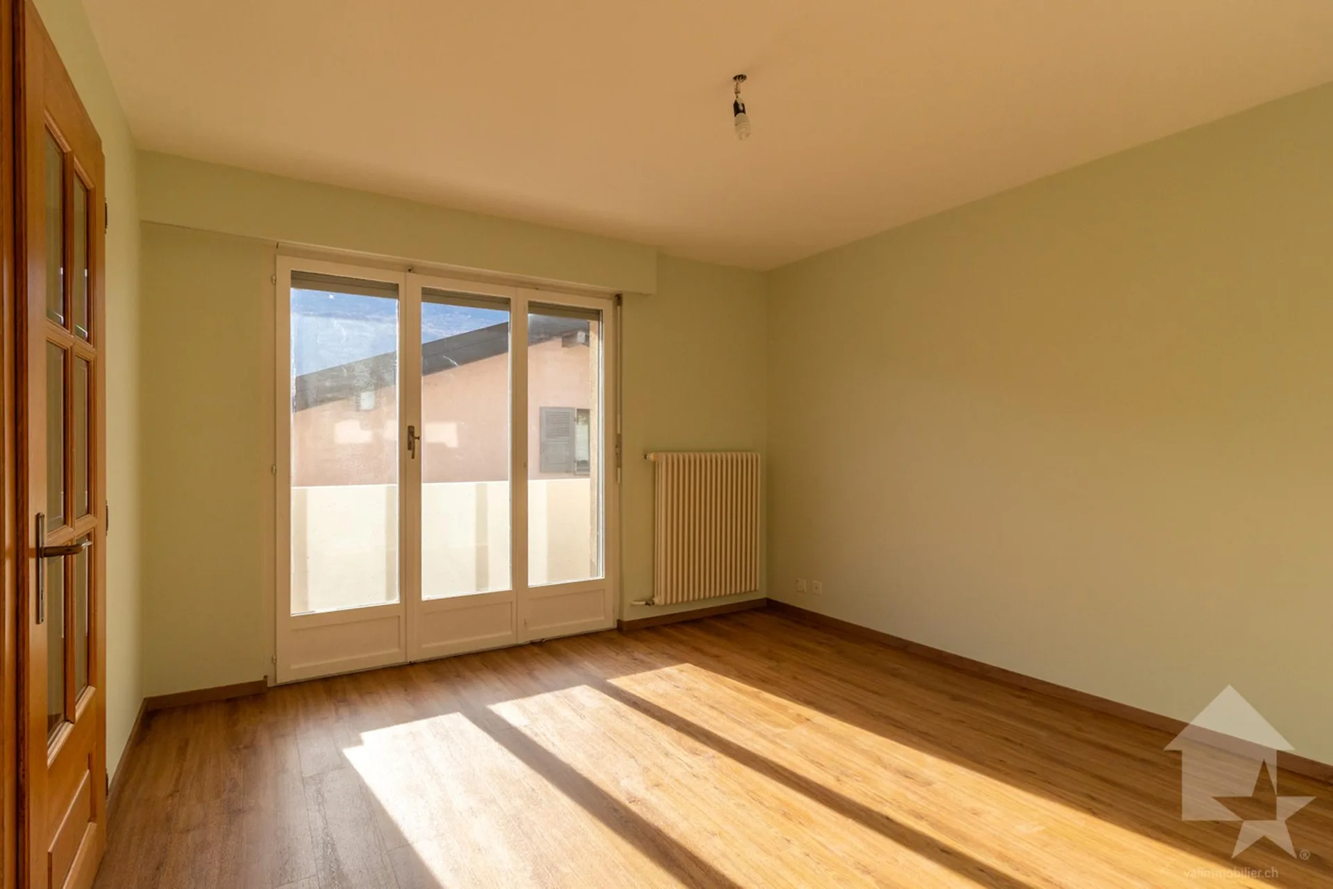 Spacieux appartement traversant 3.5 pièces idéalement situé