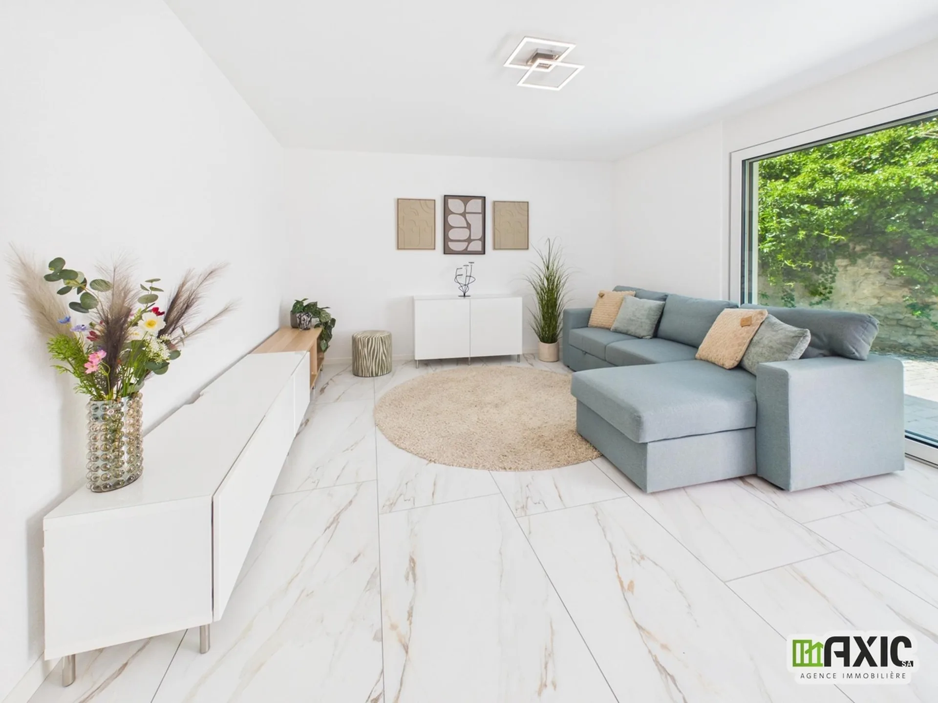À LOUER - Nouveau 2.5 pièces au rez avec grande terrasse privative.