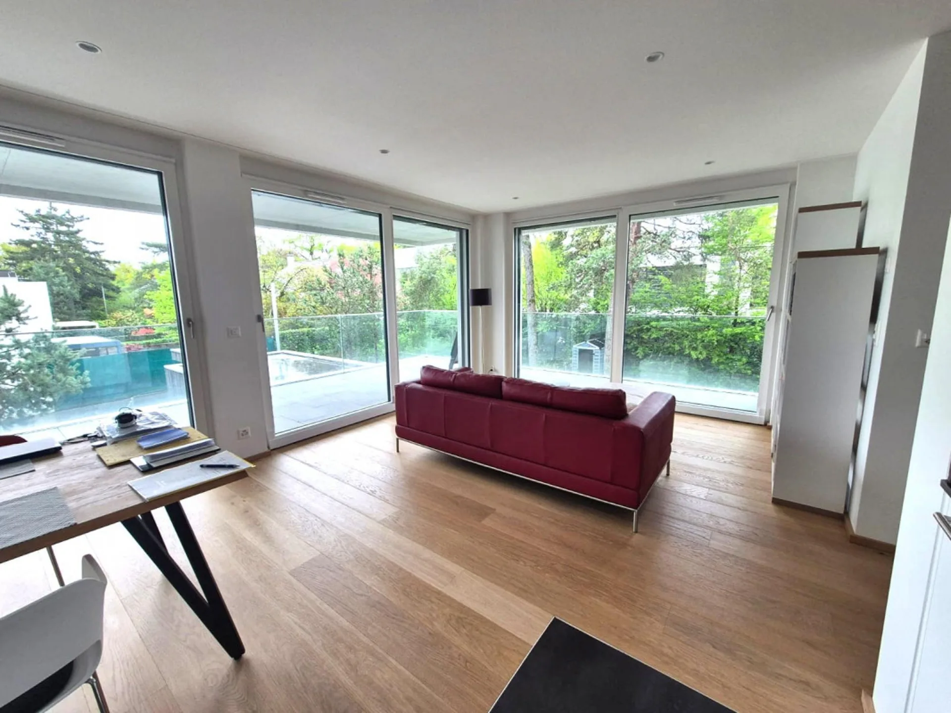 Magnifique 4 pièces neuf avec vaste terrasse zone résidentielle Cologny/Gradelle