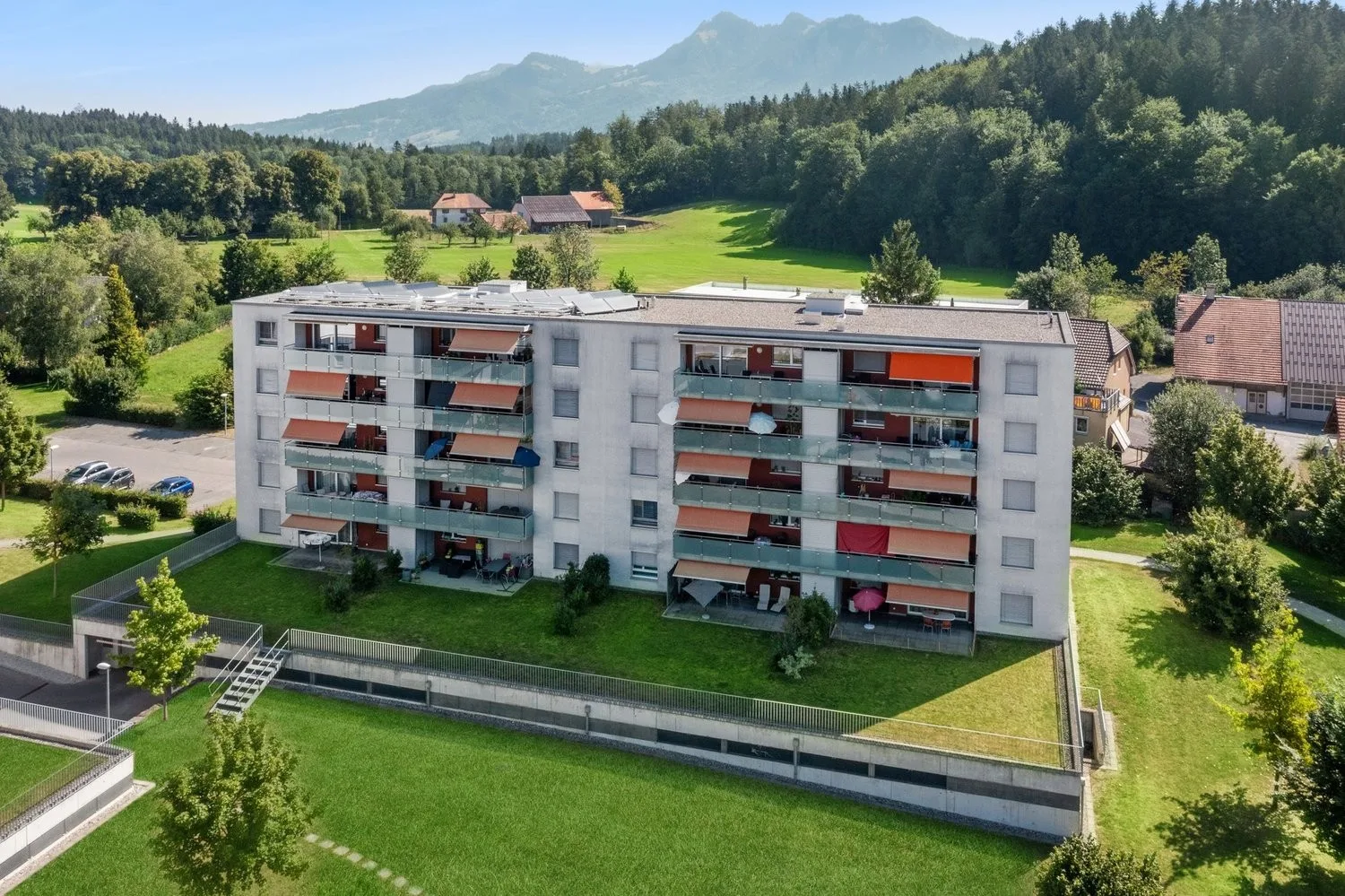 LOGEMENT MODERNE DE 3½ pièces