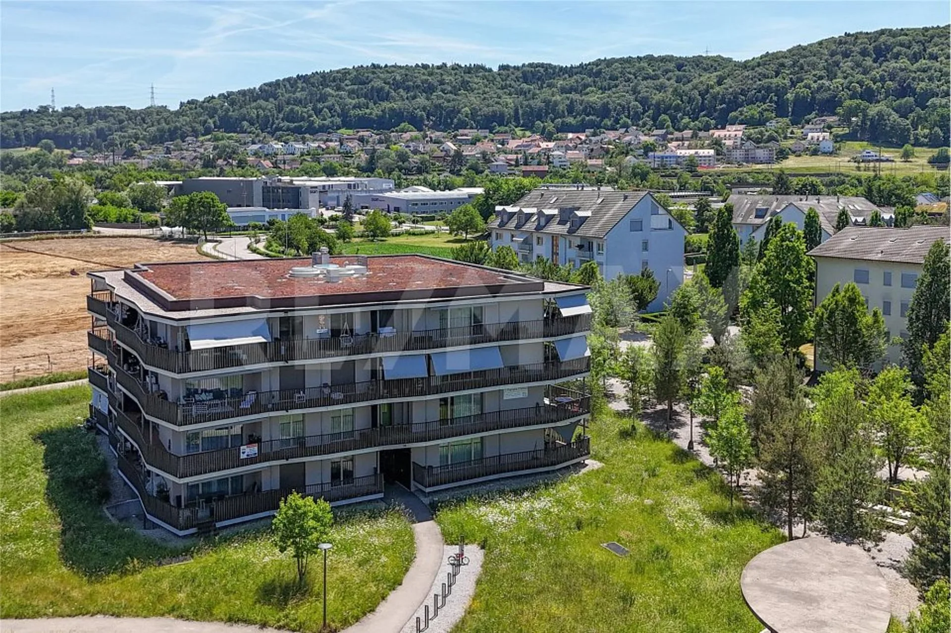 4.5 Zimmer-Wohnung im 1. OG  Modernes Wohnen mit grossem Balkon in Stein zu verkaufen