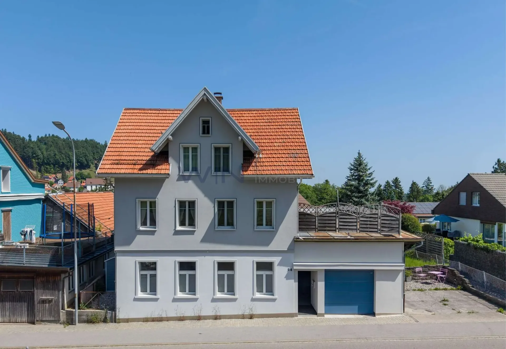 Energiesaniertes Schmuckstück - mit Garten und Garage