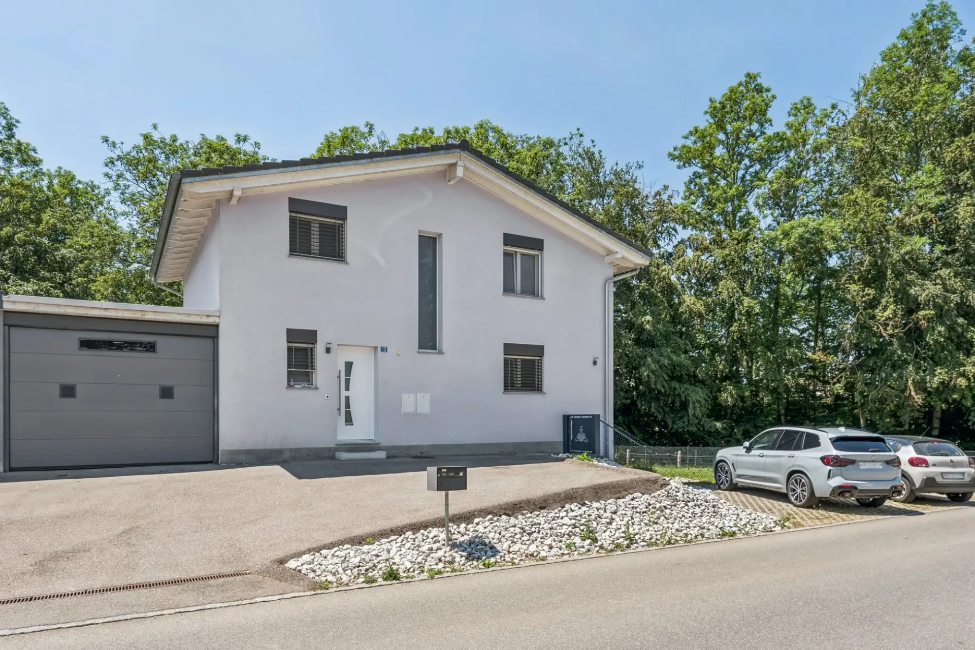 Maison moderne avec appartement indépendant