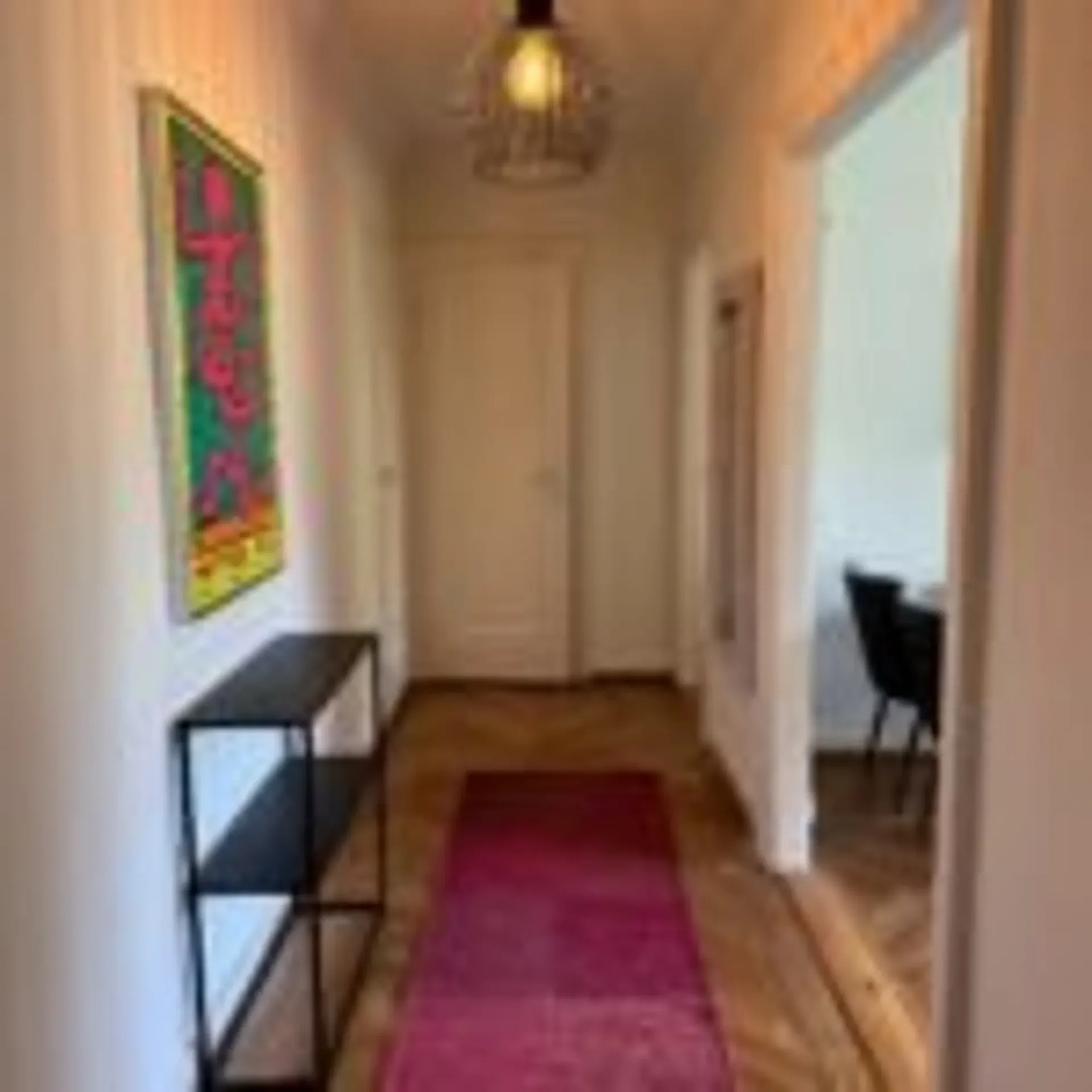 Wohnung mit 2.5 Zimmern im 4. Stock