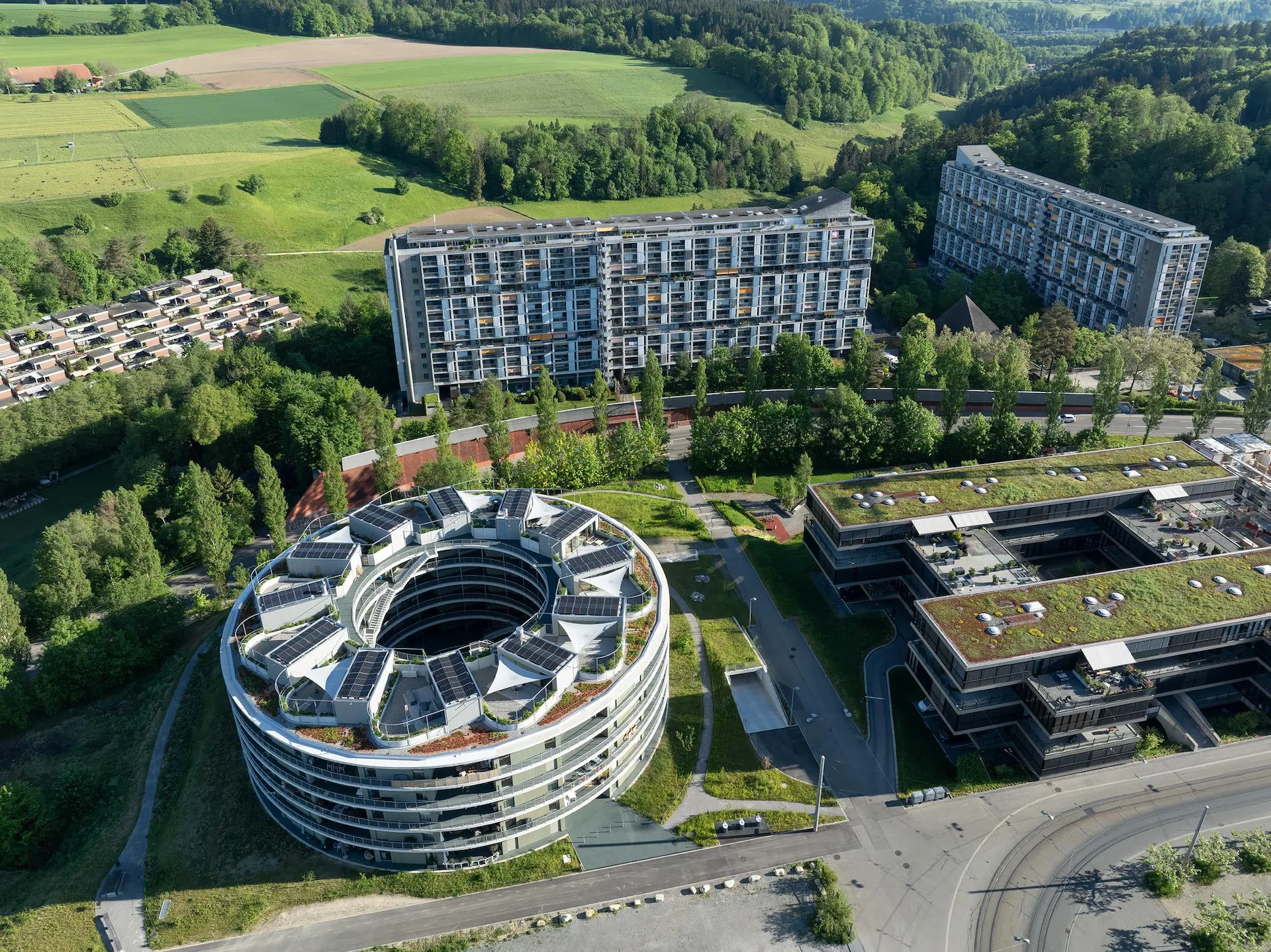 Wohnen mit Komfort und idealer Anbindung am Tinguelyweg 1 in Bern