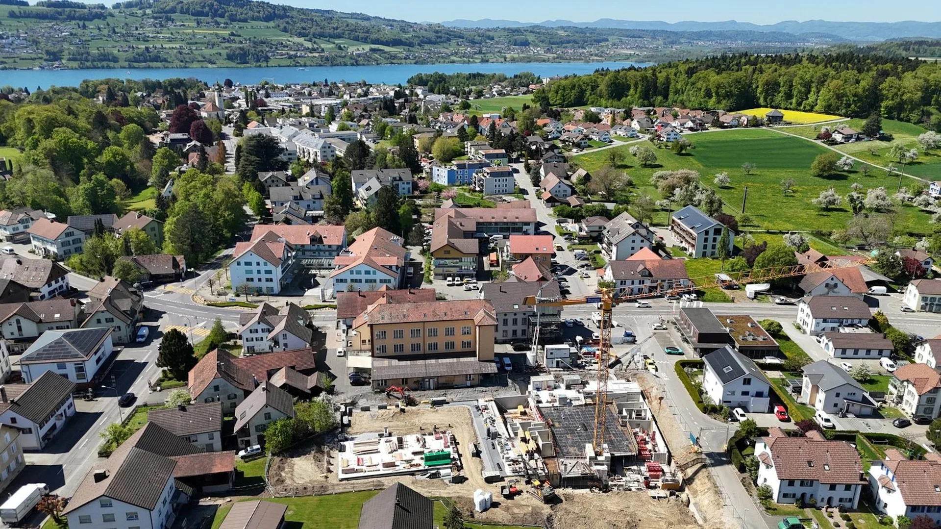 Bündten Fahrwangen – Center between Lake and Mountain