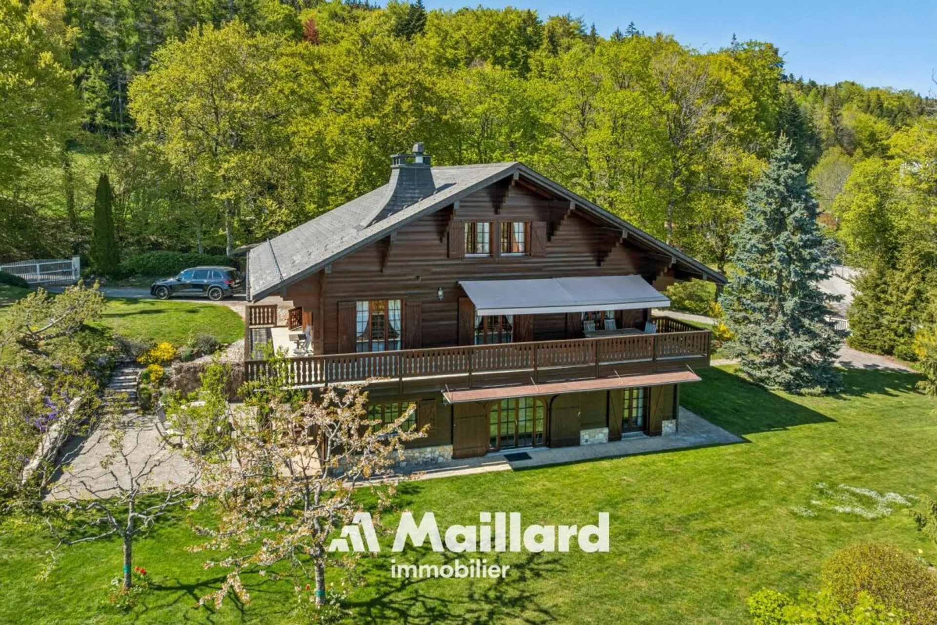 Außergewöhnliches Herrenhaus in Arzier-Le Muids: Panorama des Sees und der Alpen, absolute Ruhe