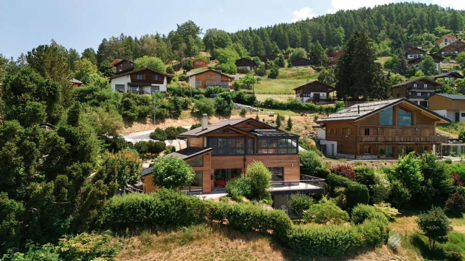 Magnificent Chalet in Nax mit atemberaubendem Panoramablick