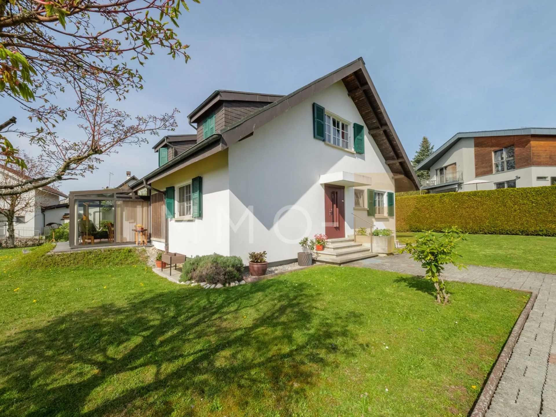 Einfamilienhaus mit Alpenblick auf einem 1'600 m² großen Grundstück
