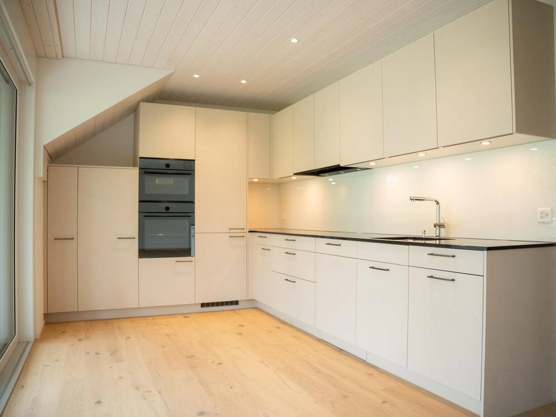 NEUBAU - 4½-Zimmer-Dachwohnung