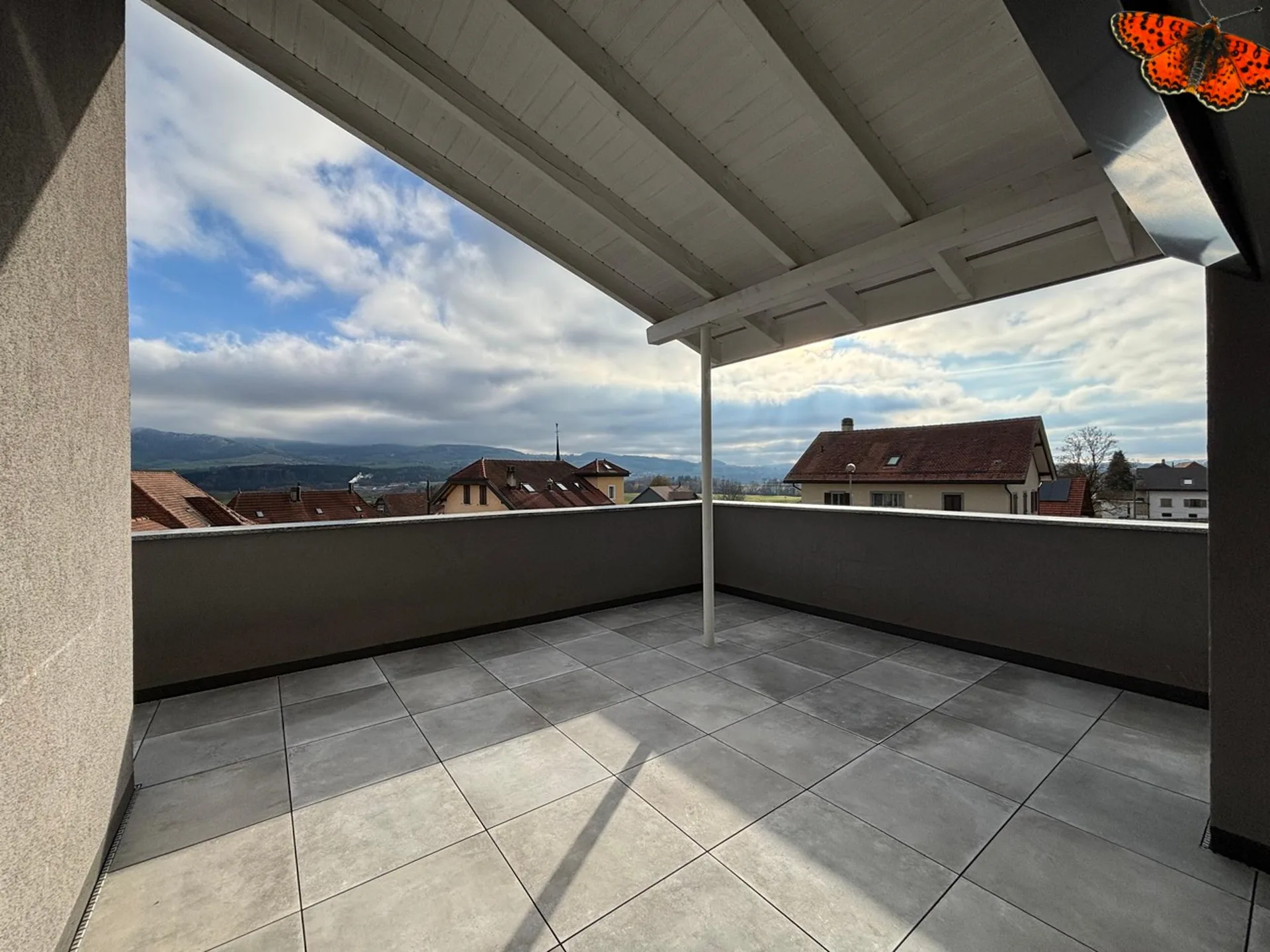 Superbes 3,5 Zimmer-Penthouse mit 51,7 m2 Terrasse