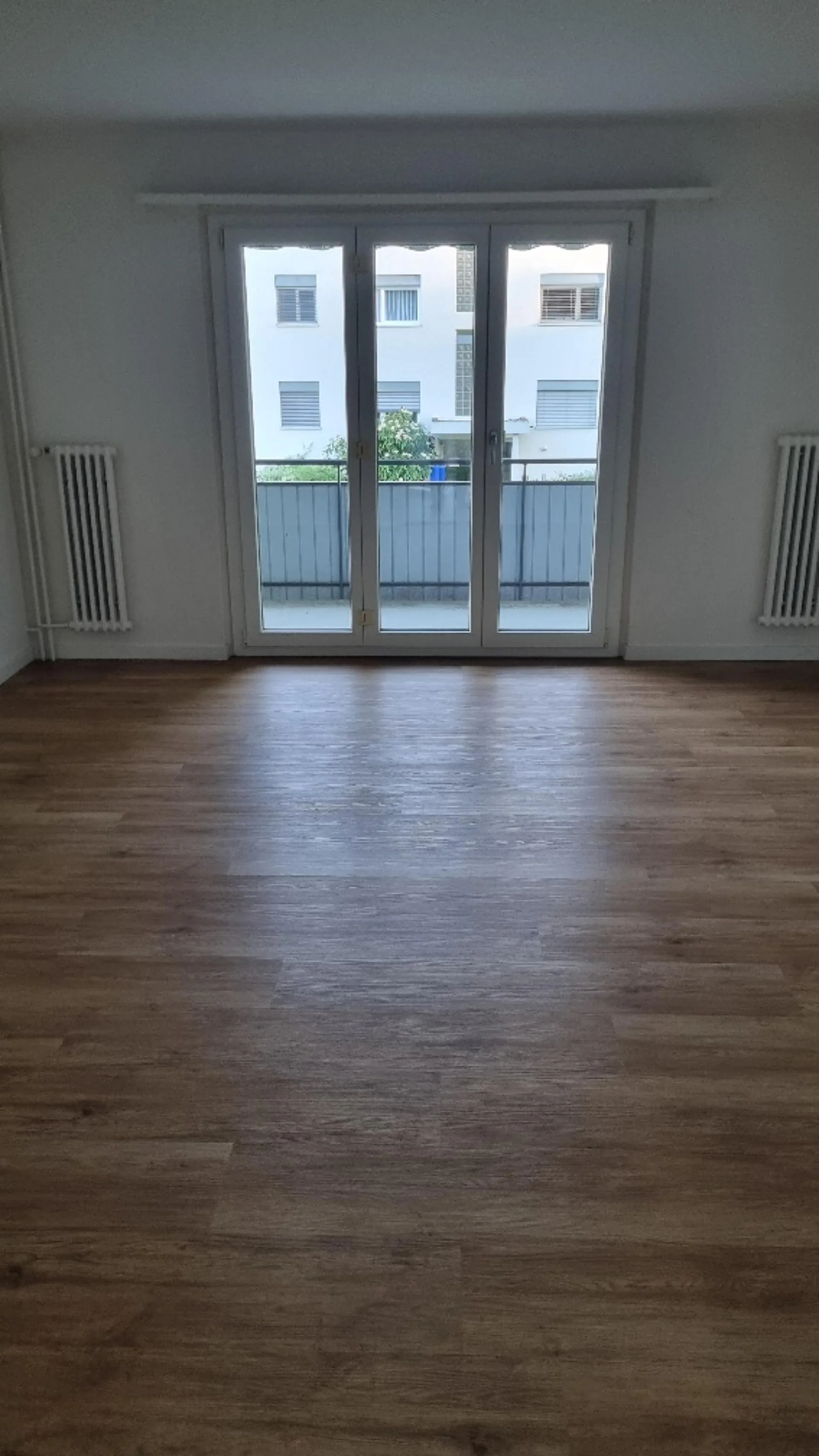 TOP-Gelegnheit: Gemütliche 1-Zimmer-Wohnung mit grossem Balkon in Dürrenäsch – ab sofort verfügbar!