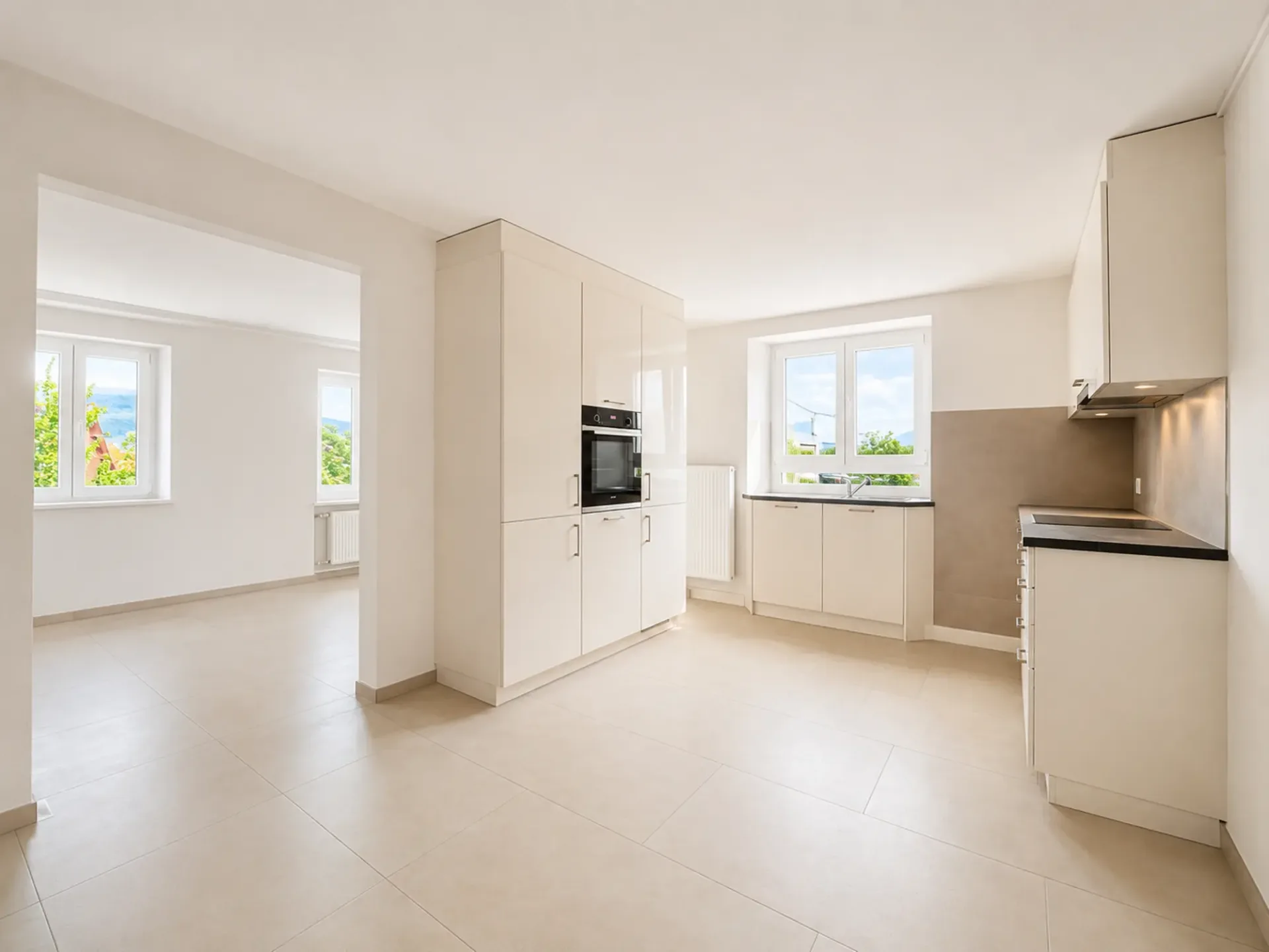 Magnifique 3,5 pièces entièrement rénové de 97 m² au coeur de Rossemaison