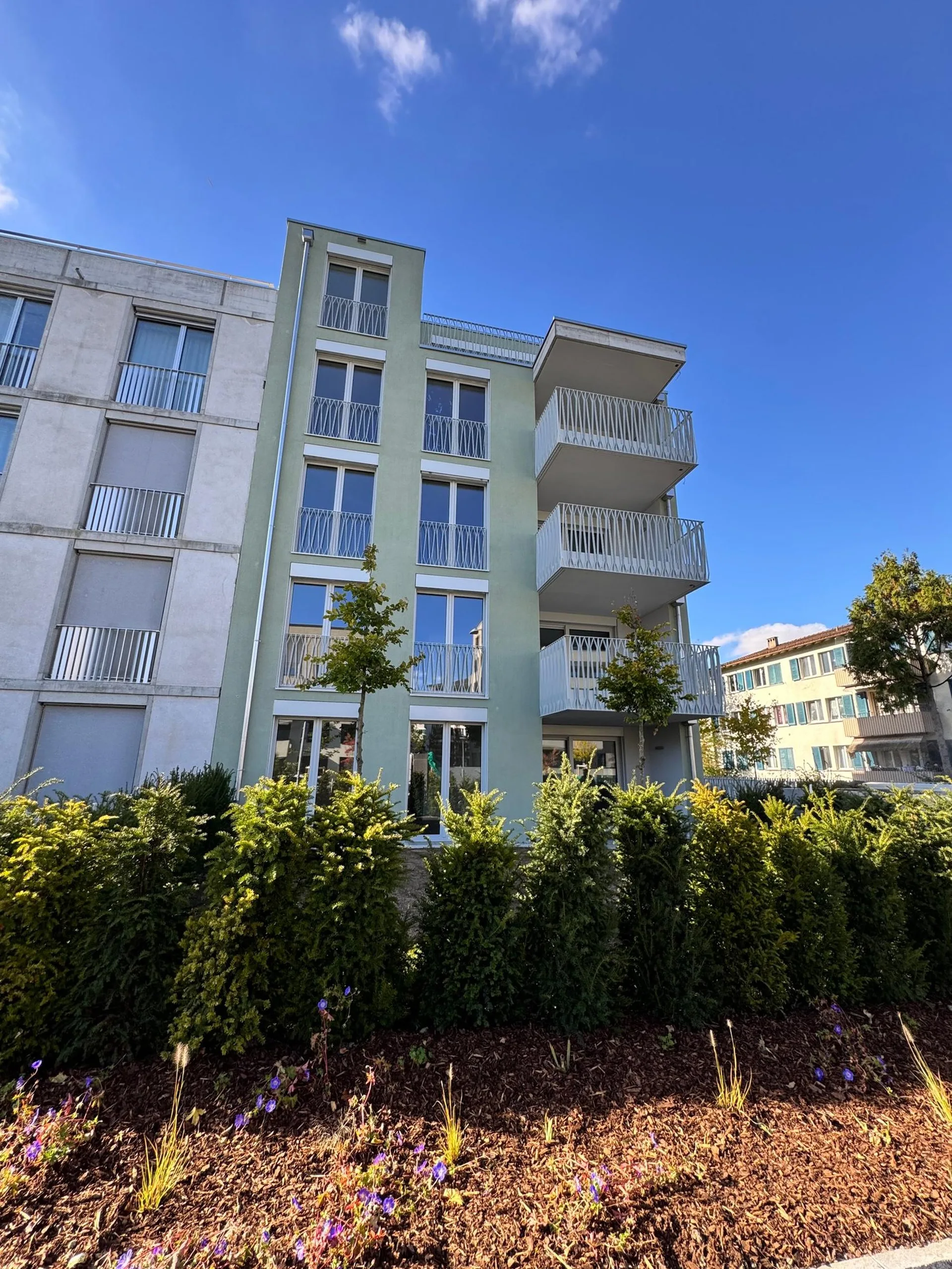 Erstbezug 4.5-Zimmer-Neubau-Wohnung mit Balkon und Stadtblick