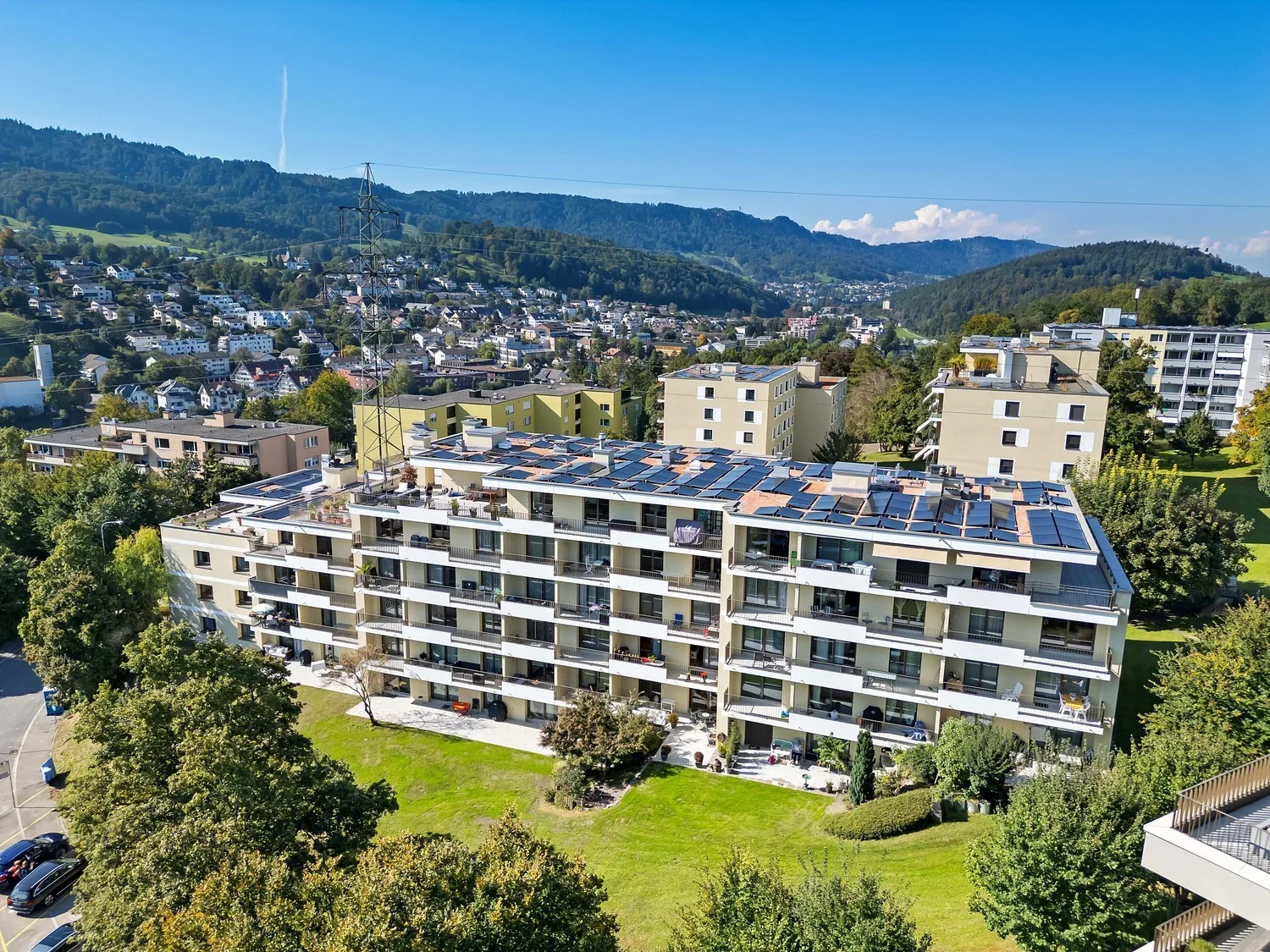 1.5-Zimmerwohnung mit sonnigem Balkon und Blick ins Grüne
