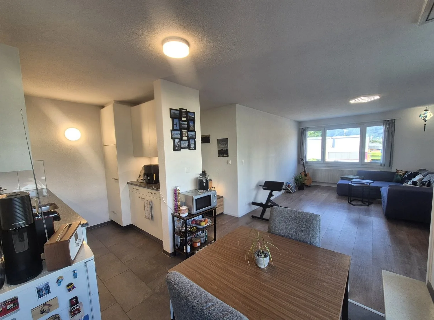 3 ZI-WOHNUNG IN EINIGEN (BE), MÖBLIERT, TEMPORÄR