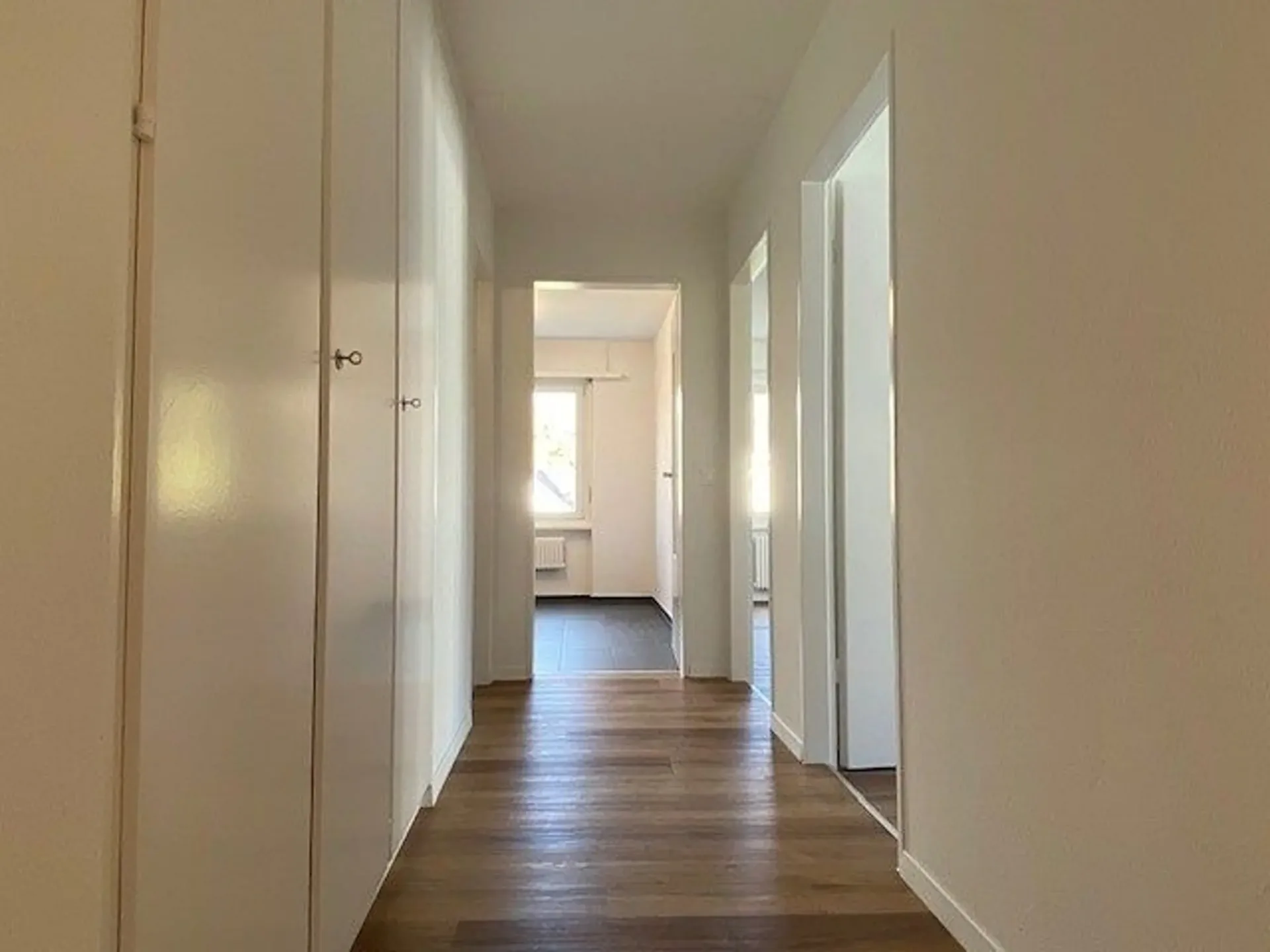 2- Zimmerwohnung, 1. Stock rechts