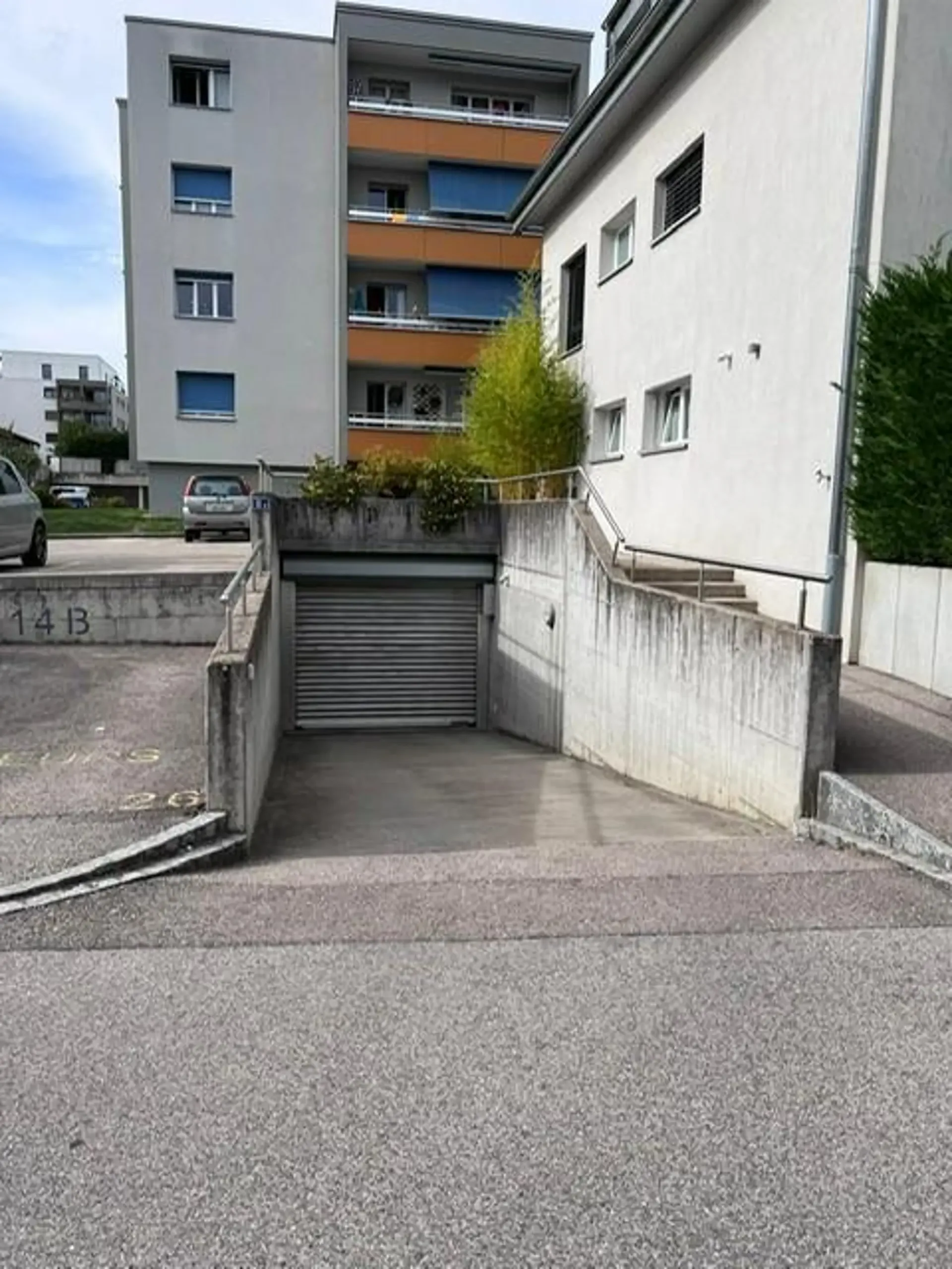 ZWEI UNTERIRDISCHE PARKPLÄTZE N2 und 11 - GLAND
