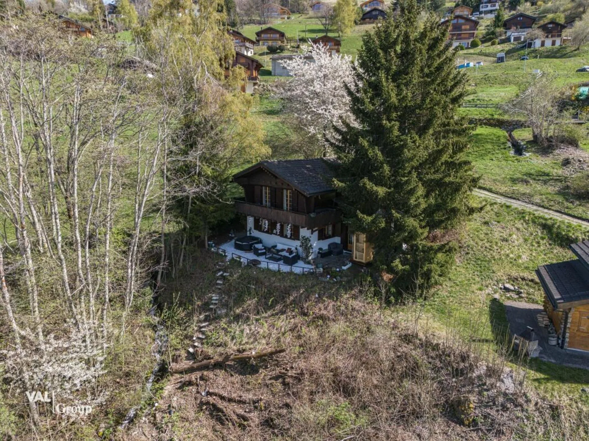 Exklusives Juwel in der Natur zur Miete