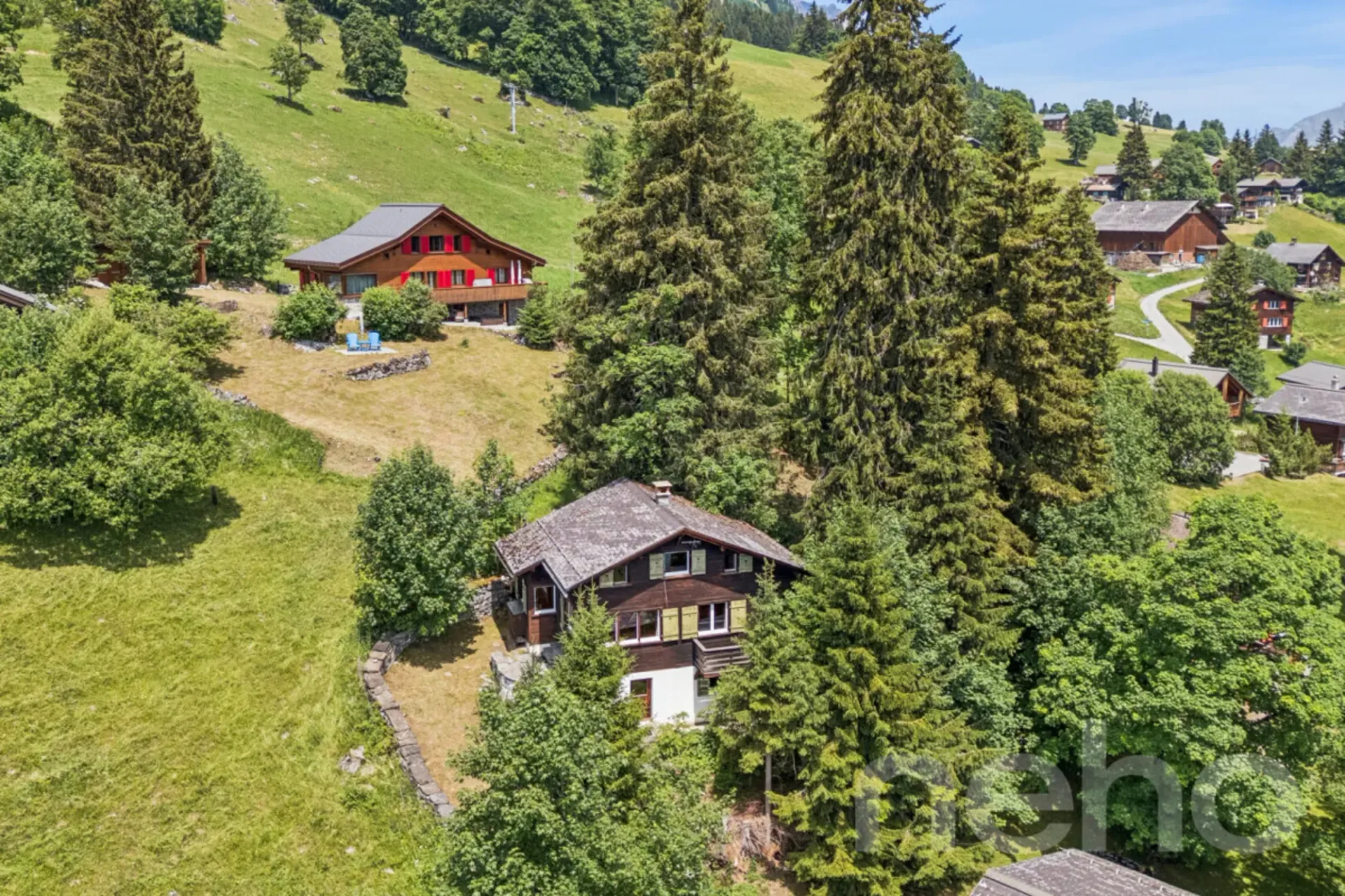 Alpines Chalet mit Einliegerwohnung und traumhafter Bergsicht