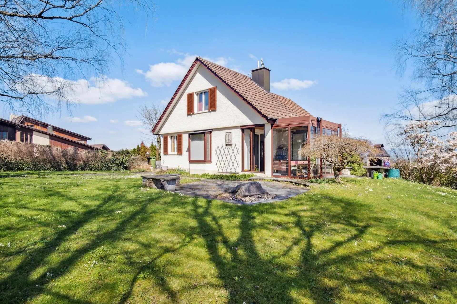 Einfamilienhaus im Grünen mit traumhafter Aussicht und viel Umschwung