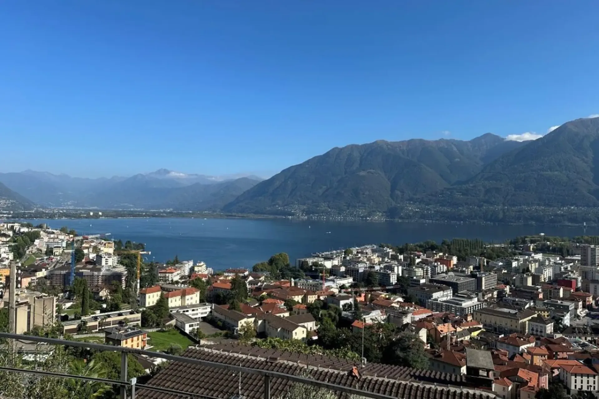 Wohnung mit 2.5 Zimmern und herrlichem Seeblick