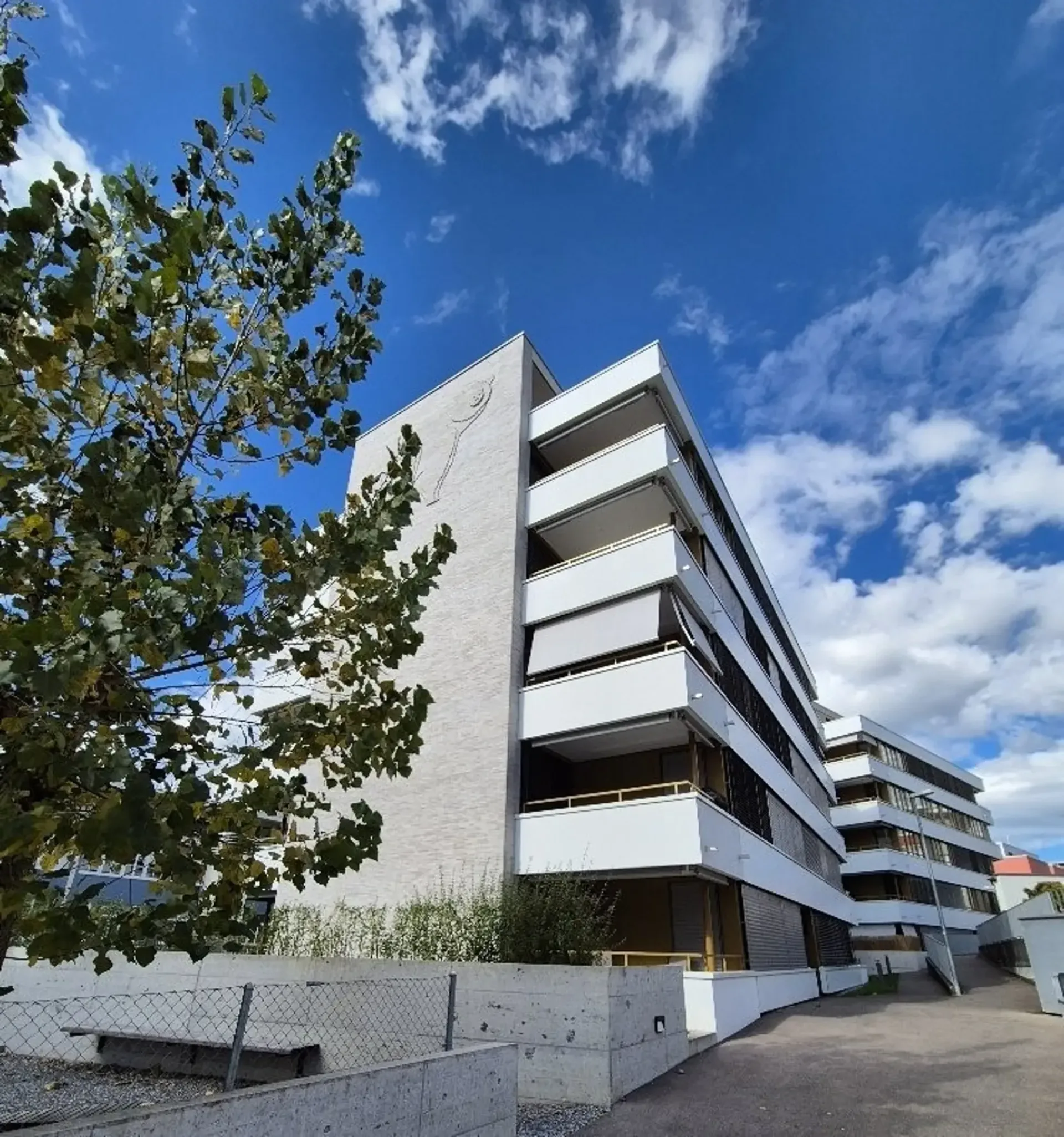 2.5 Zimmerwohnung im Eigentumsstandard.