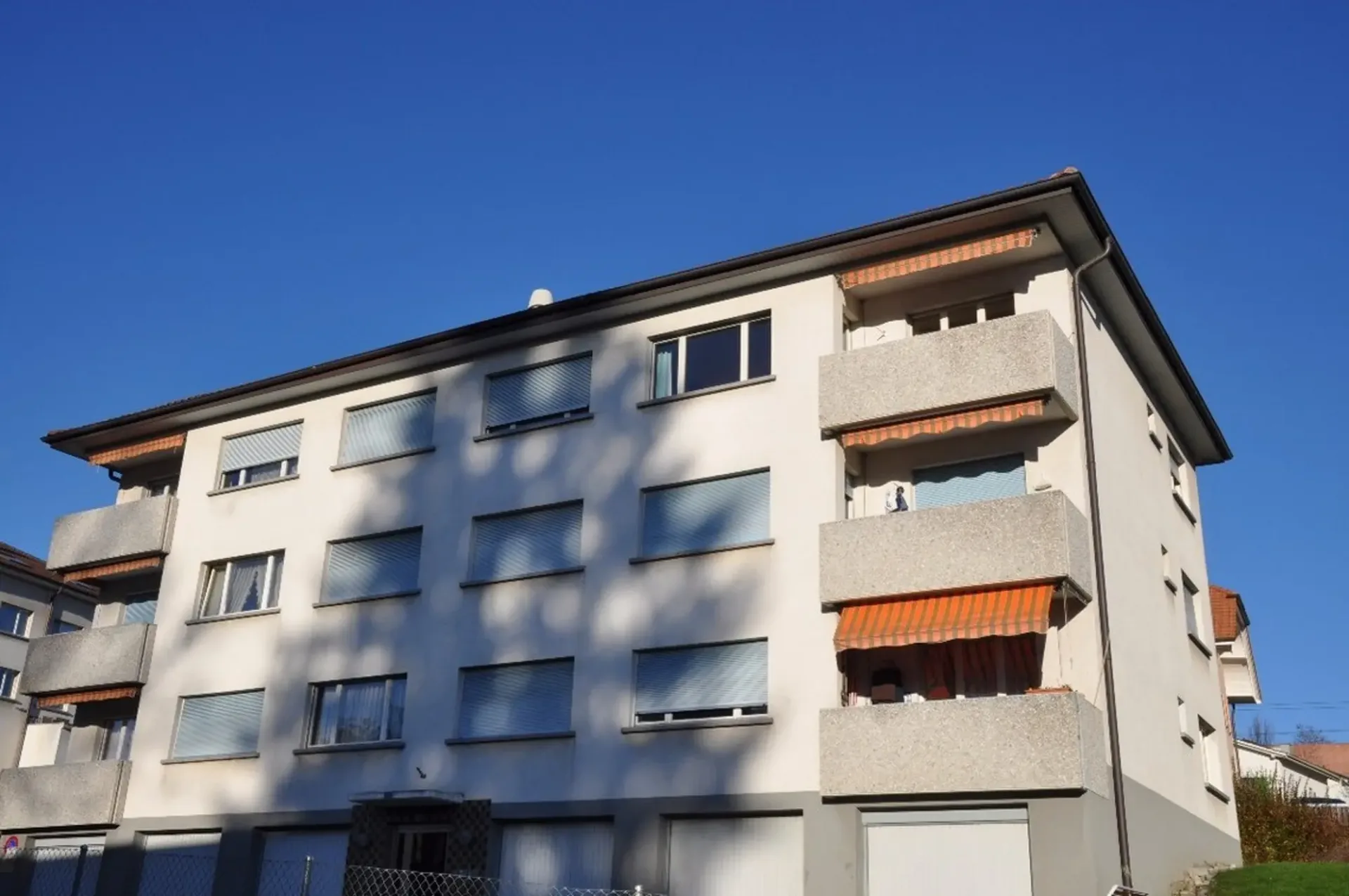 VILLARS-SUR-GLANE - EAUX-VIVES 38 - APPARTEMENT 1 PIECE AU 2EME ETAGE