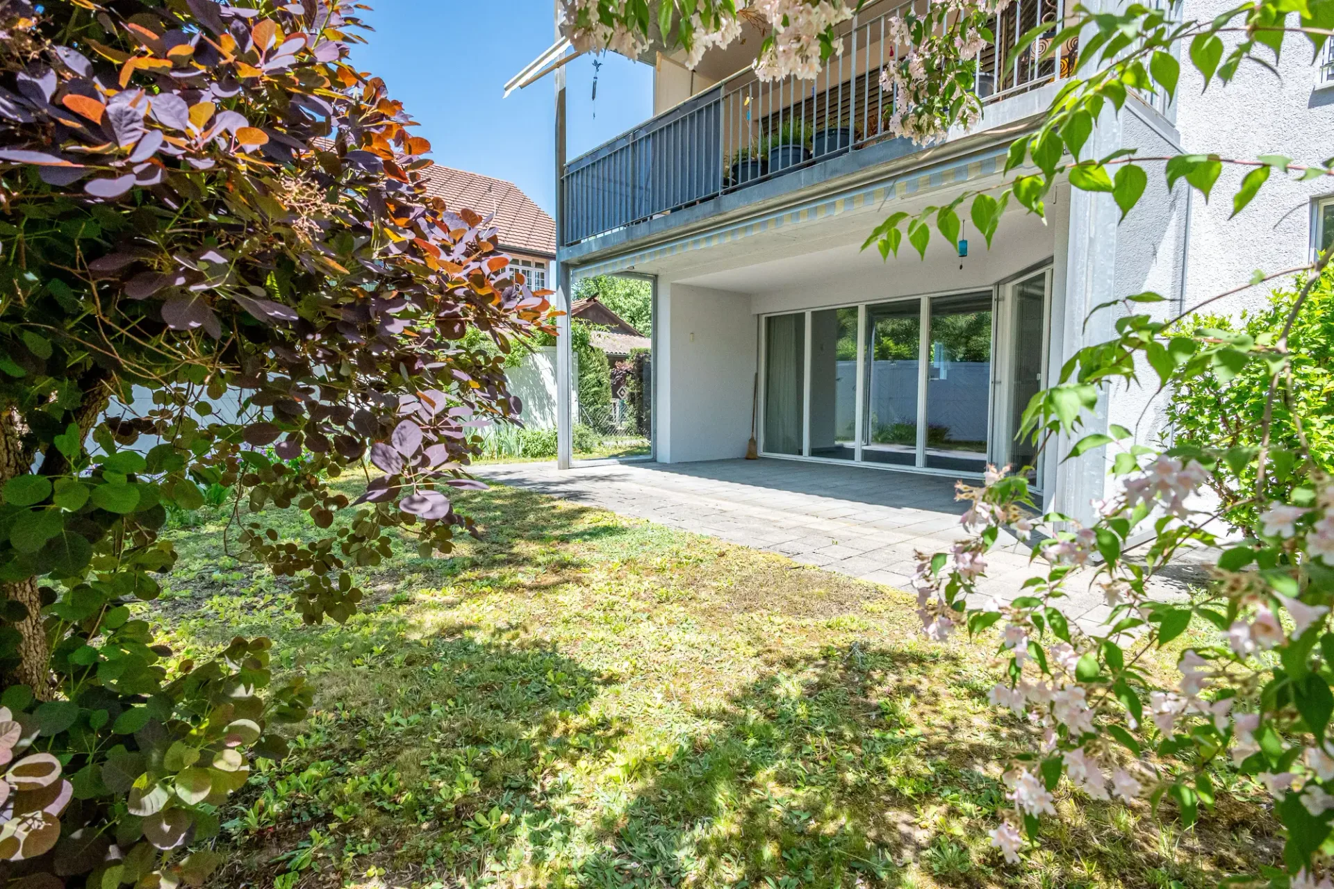 Helle 4.5-Zimmer-Gartenwohnung mit Terrasse in Münsingen kaufen