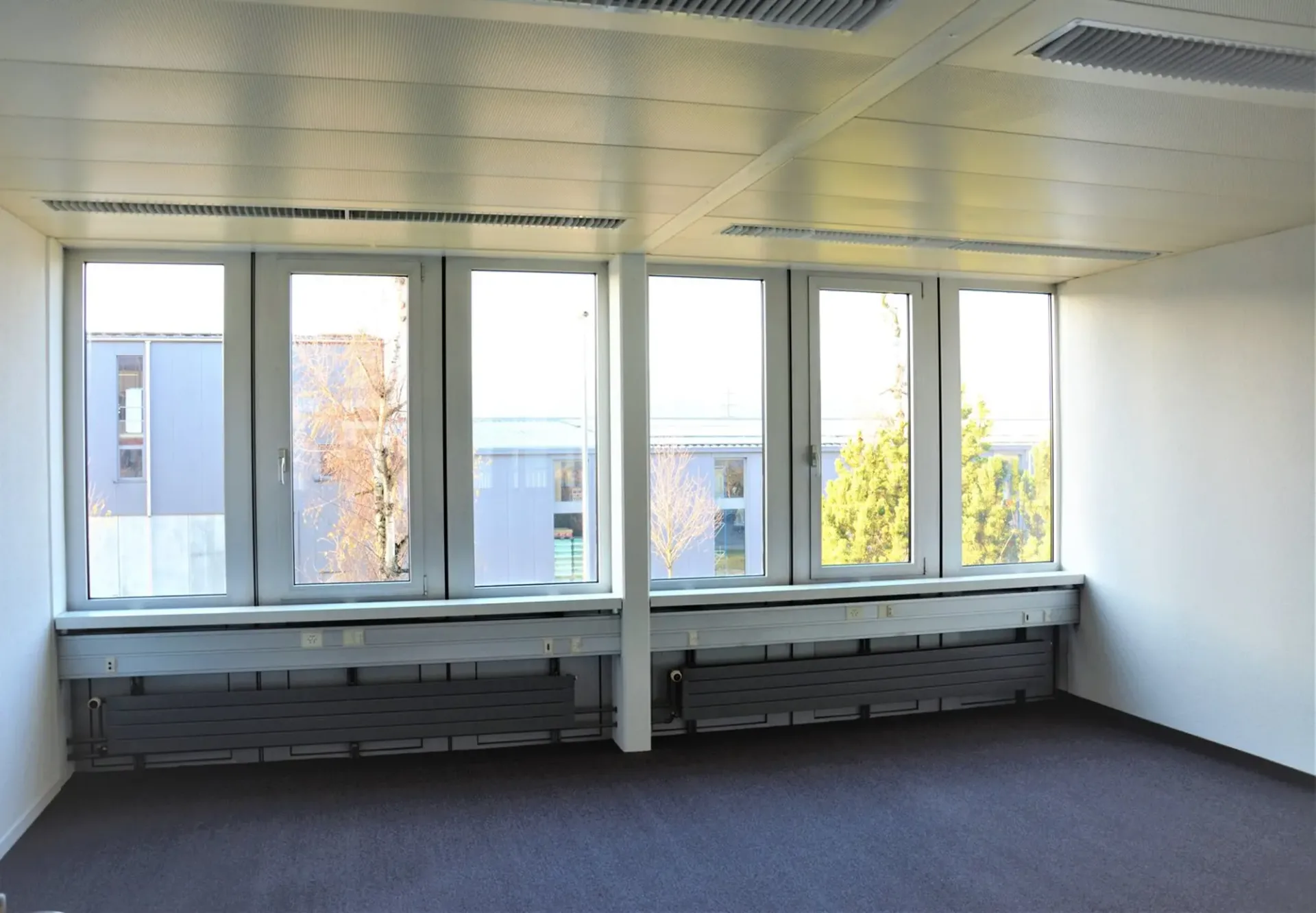 Ihr Büro "All-Inclusive-package" - einziehen, loslegen!