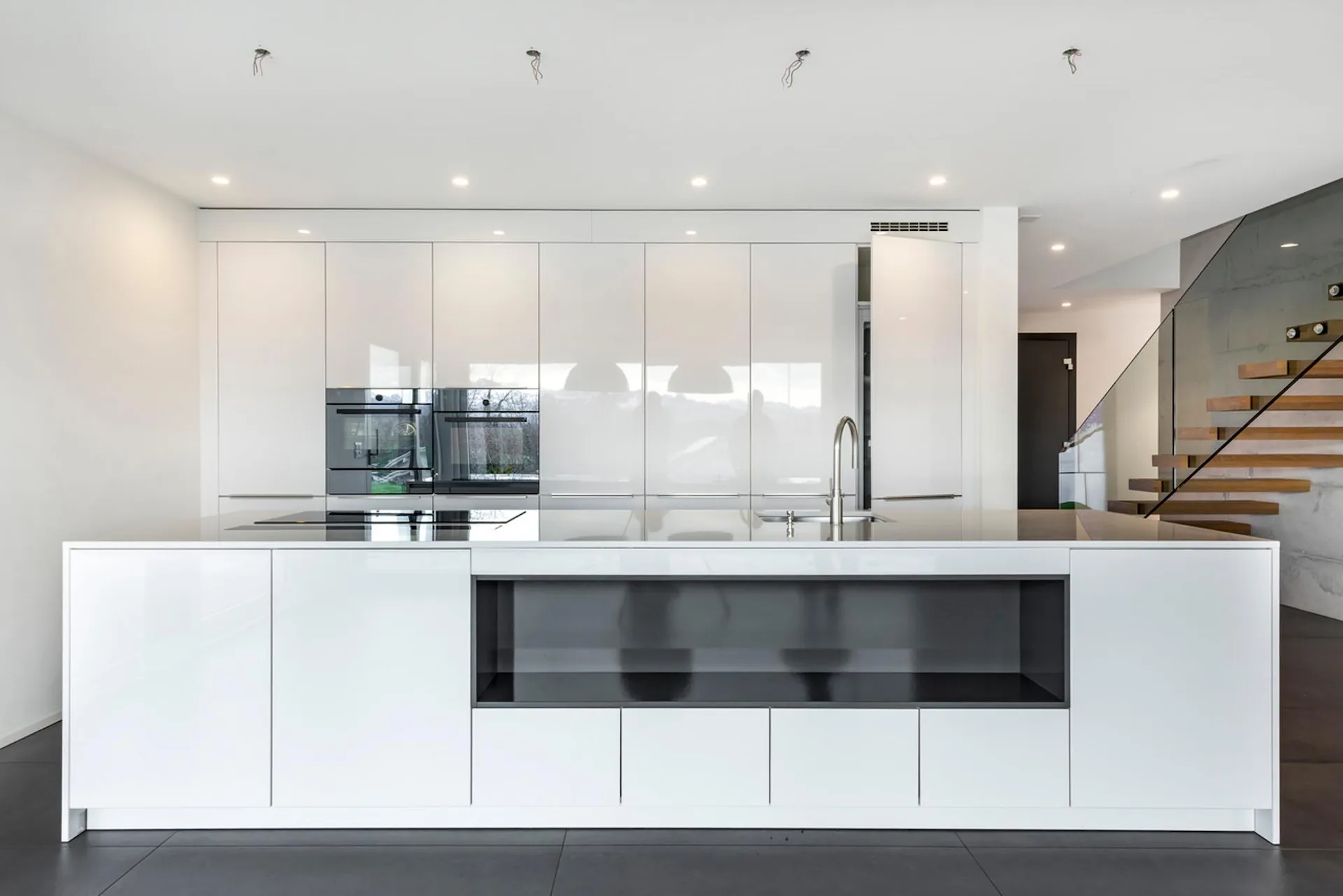 Somptueuse villa d'architecte de 6.5 pièces avec vue splendide