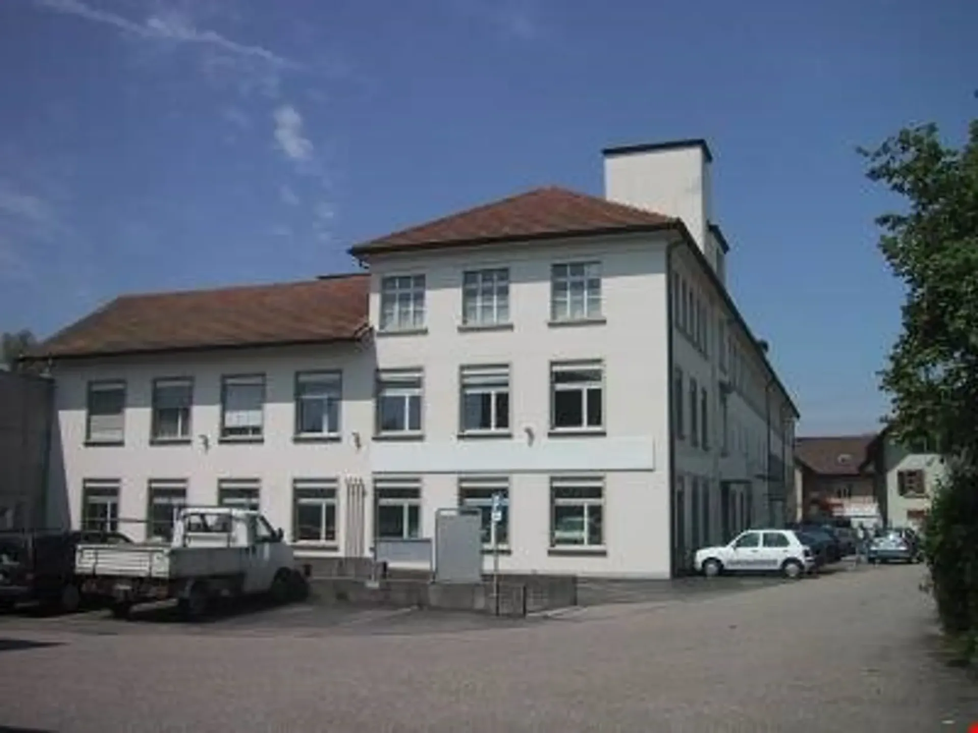 Büro / Praxisraum / Atelier