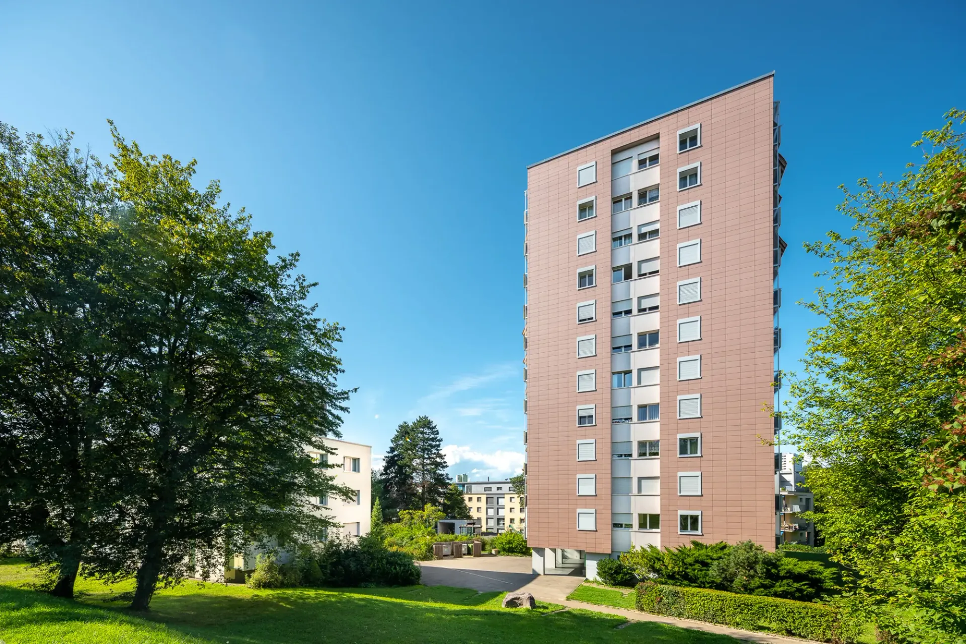 Attraktive Wohnung an ruhiger und begrünter Lage!