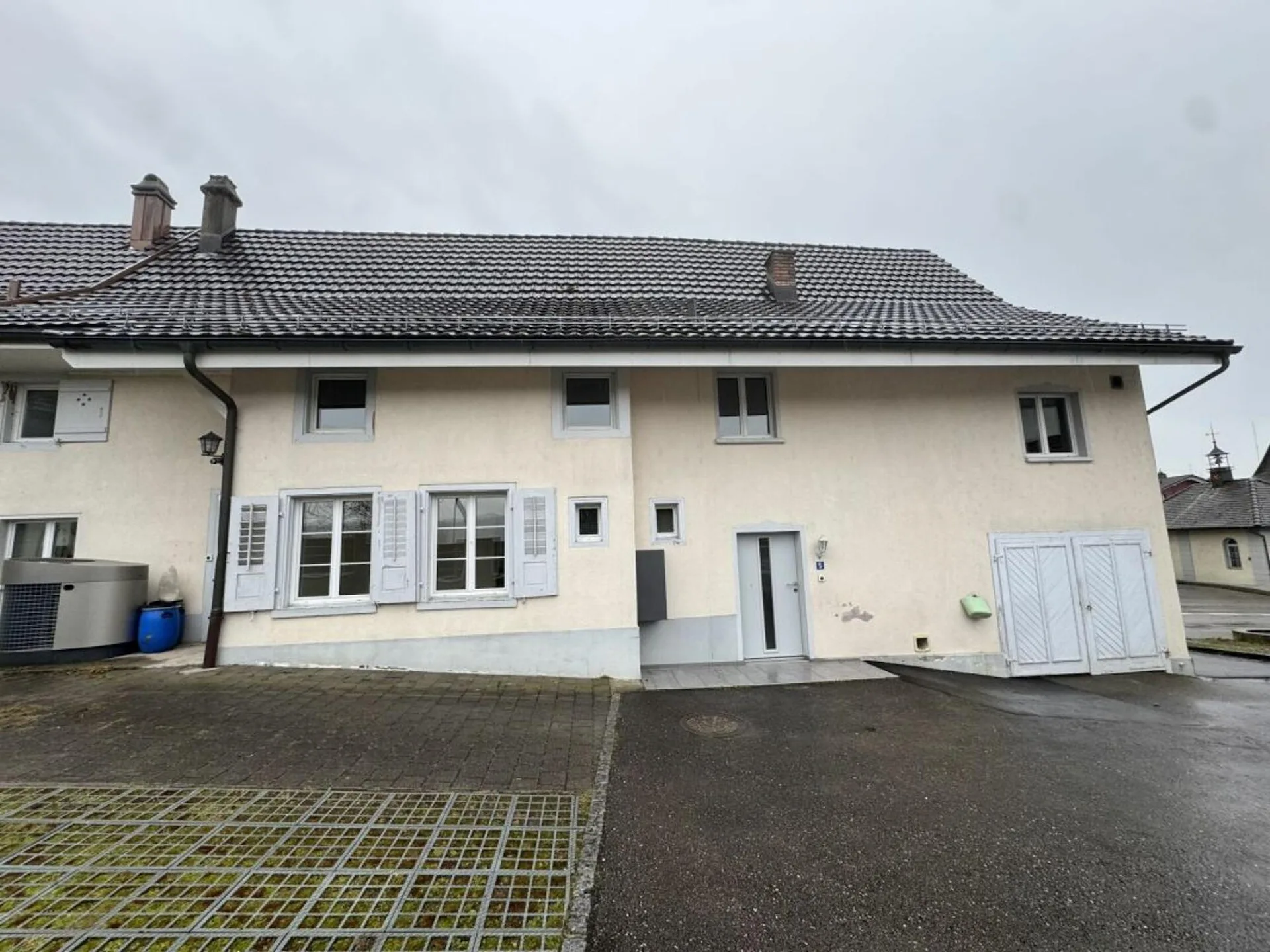 3 Zimmer Altbauwohnung