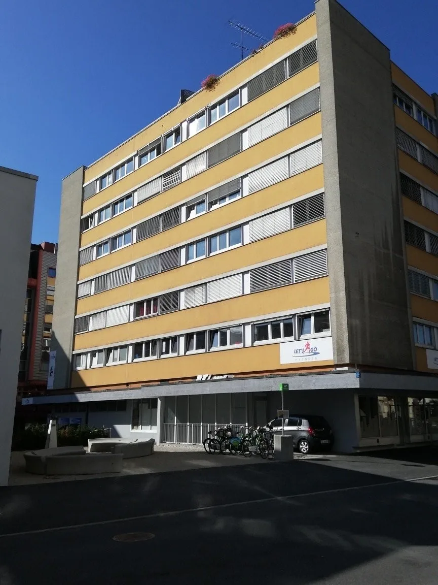 Local commercial de 160 m² à louer  Emplacement stratégique au cur du Locle