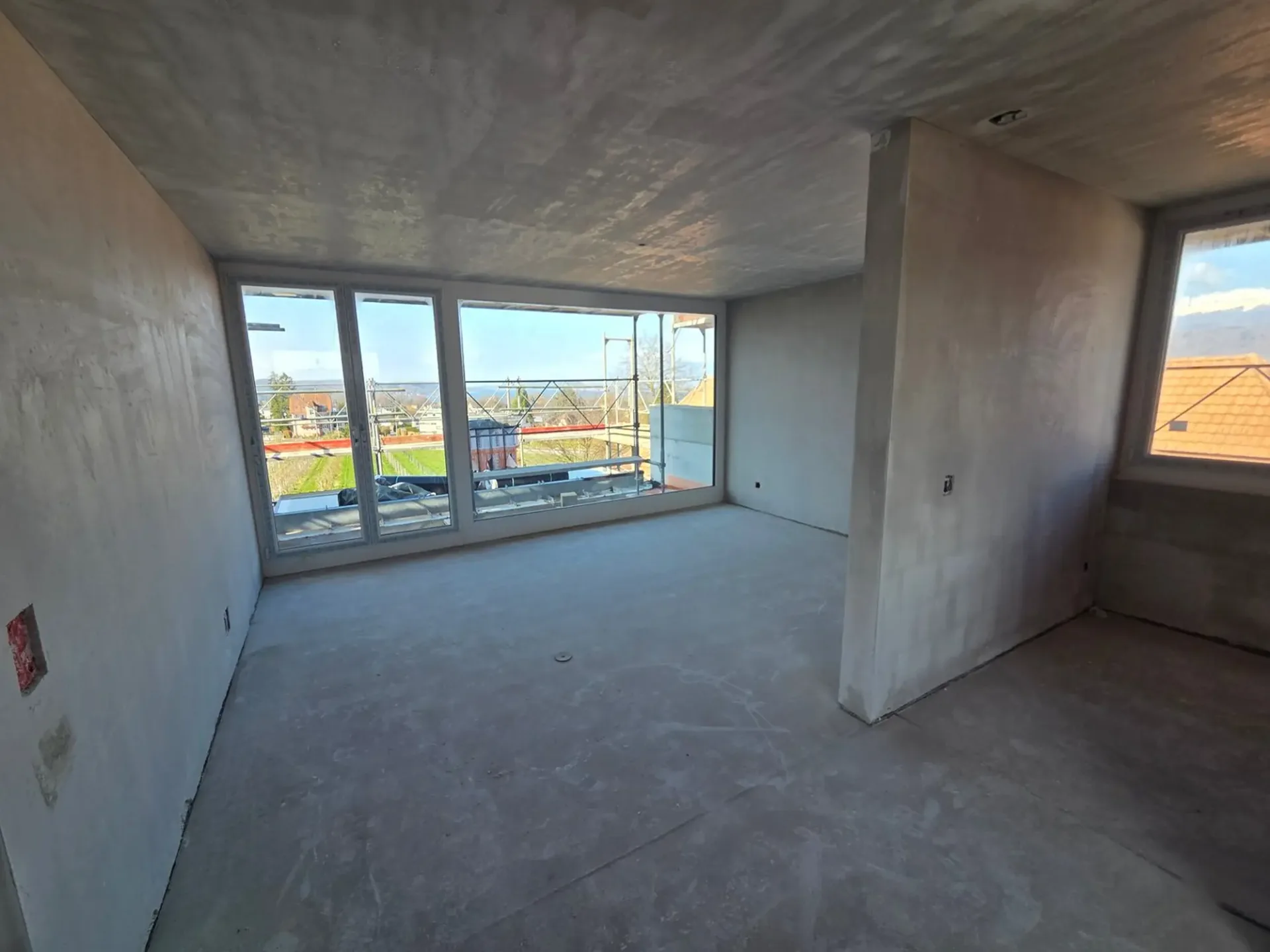 Exklusive 4-Zimmer-Attikawohnung mit Seesicht