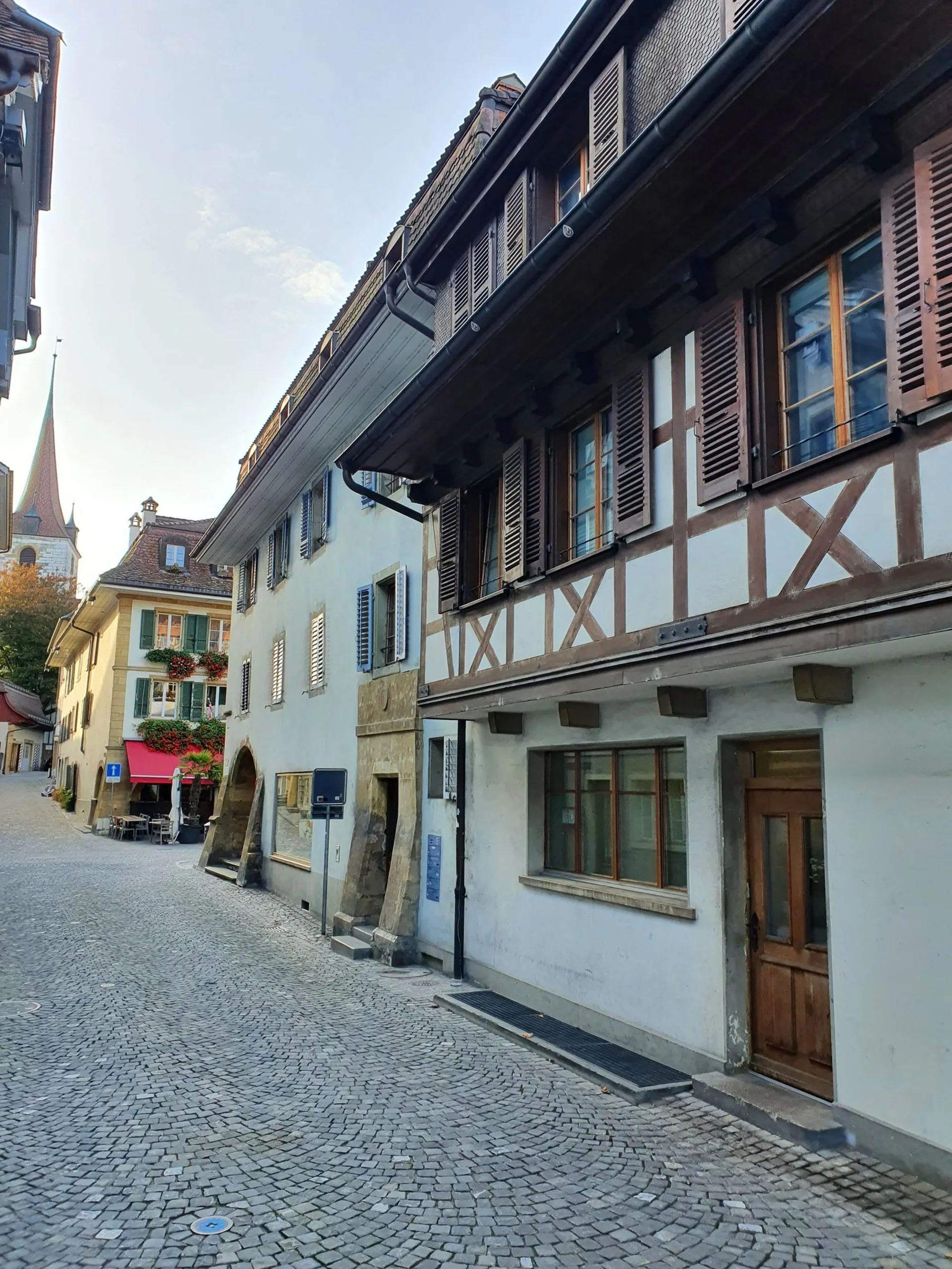 Charmante Wohnung mit Cheminée im Herzen von Murten