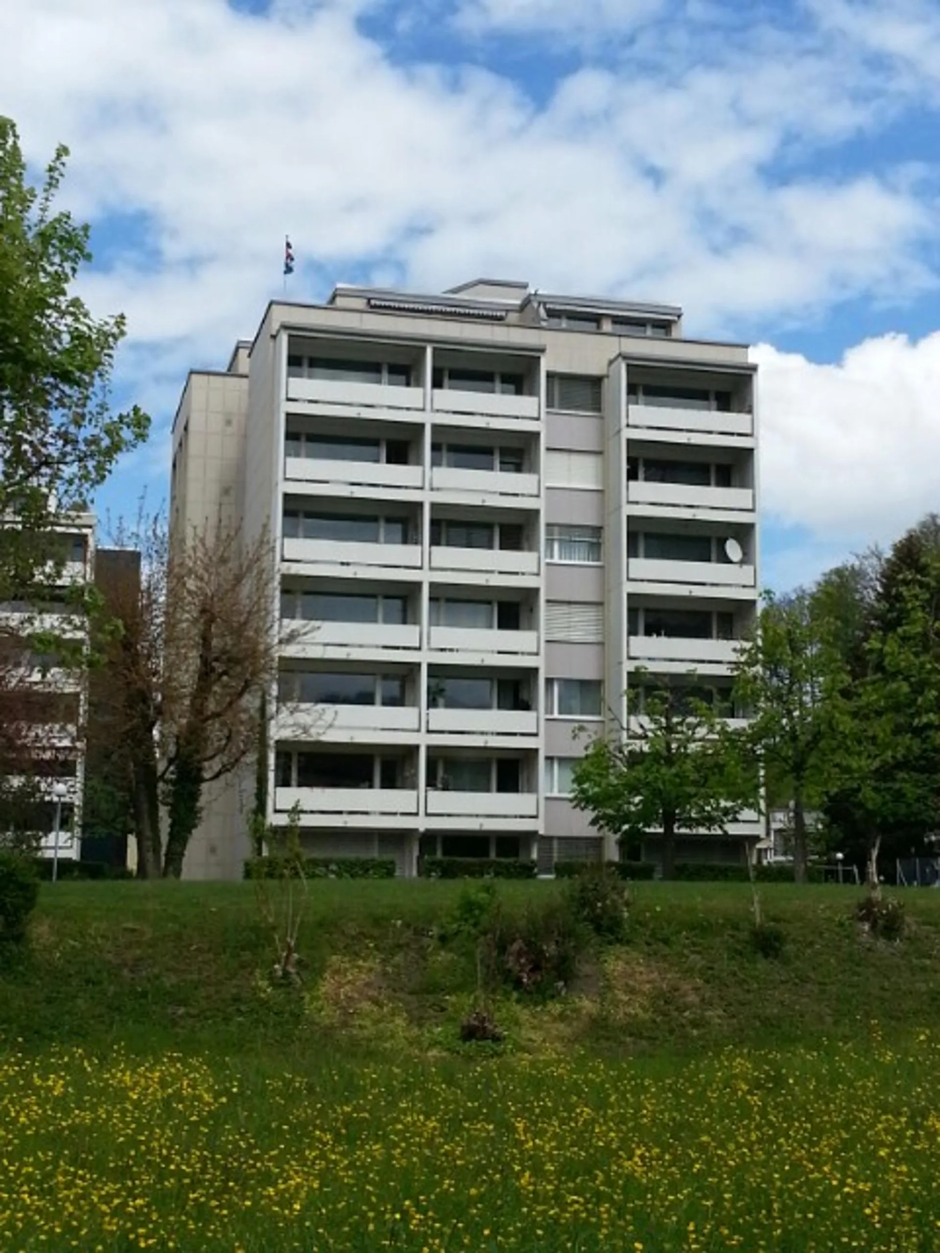 Dachwohnung mit grosser Terrasse und grossartiger Aussicht!