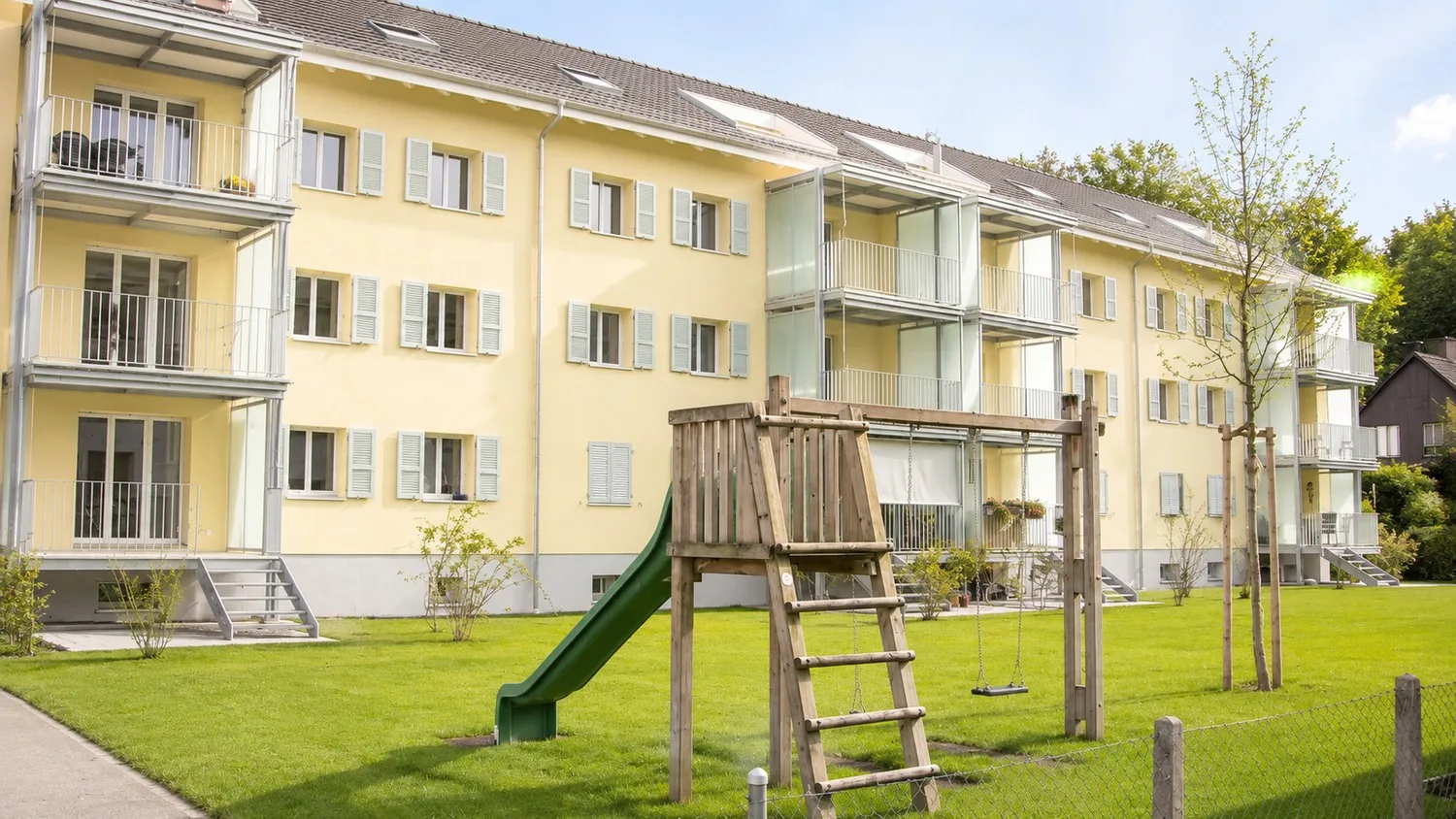 4-Zimmerwohnung an familiärer Lage mieten