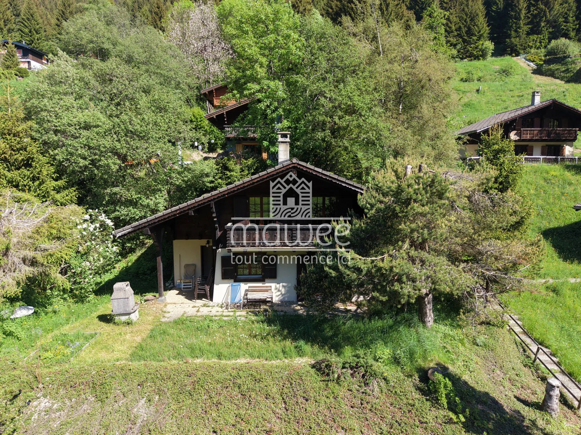 Charmanter Chalet mit 4,5 Zimmern, ideal für eine Zweitwohnung.