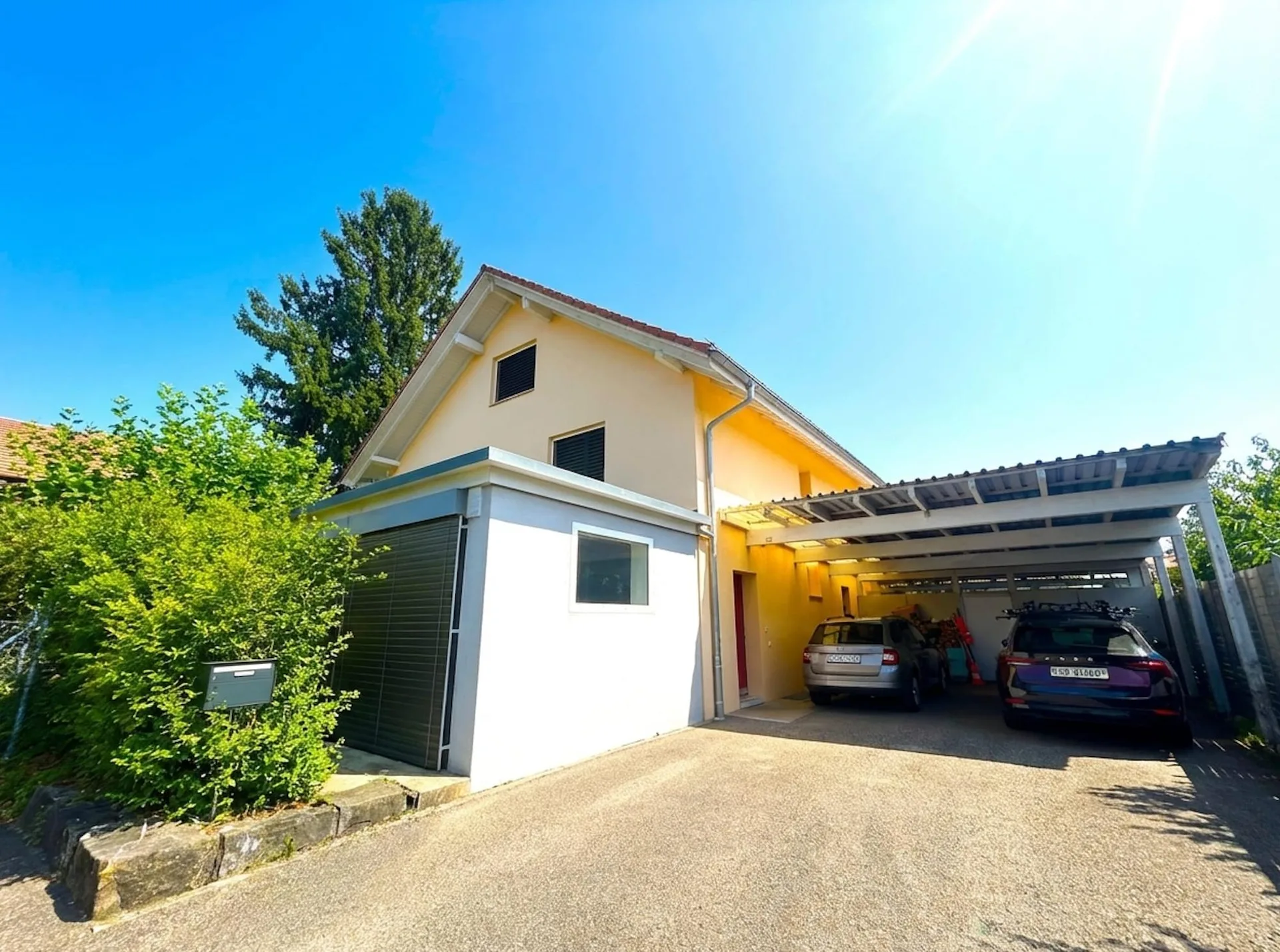Attractive and characterful 8-room single-family house in Kriegstetten