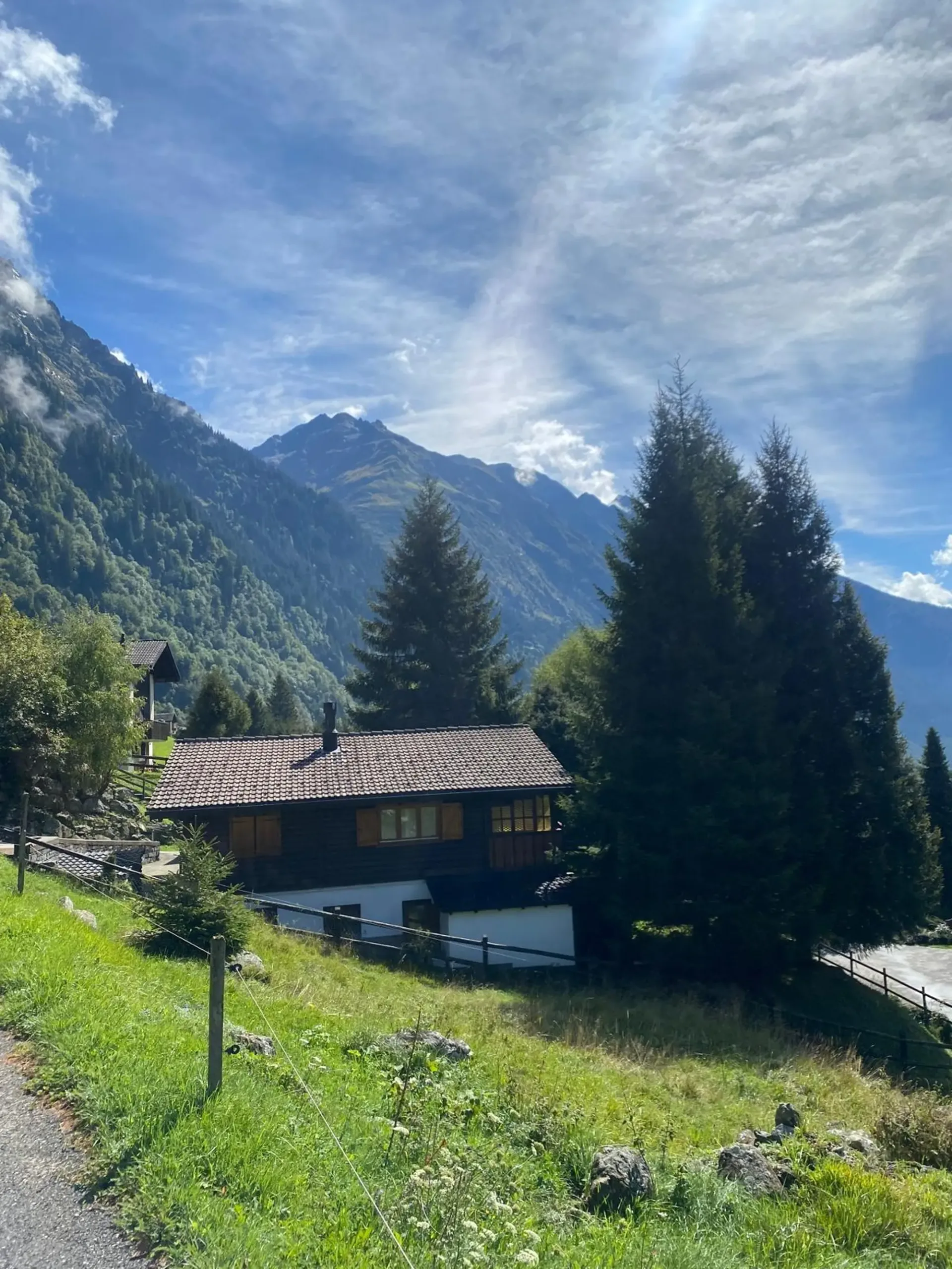 Chalet immerso nella natura a Mesocco
