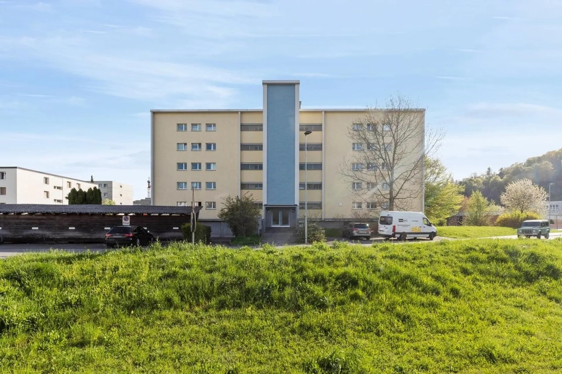 Helle, charmante Wohnung mit Balkon!