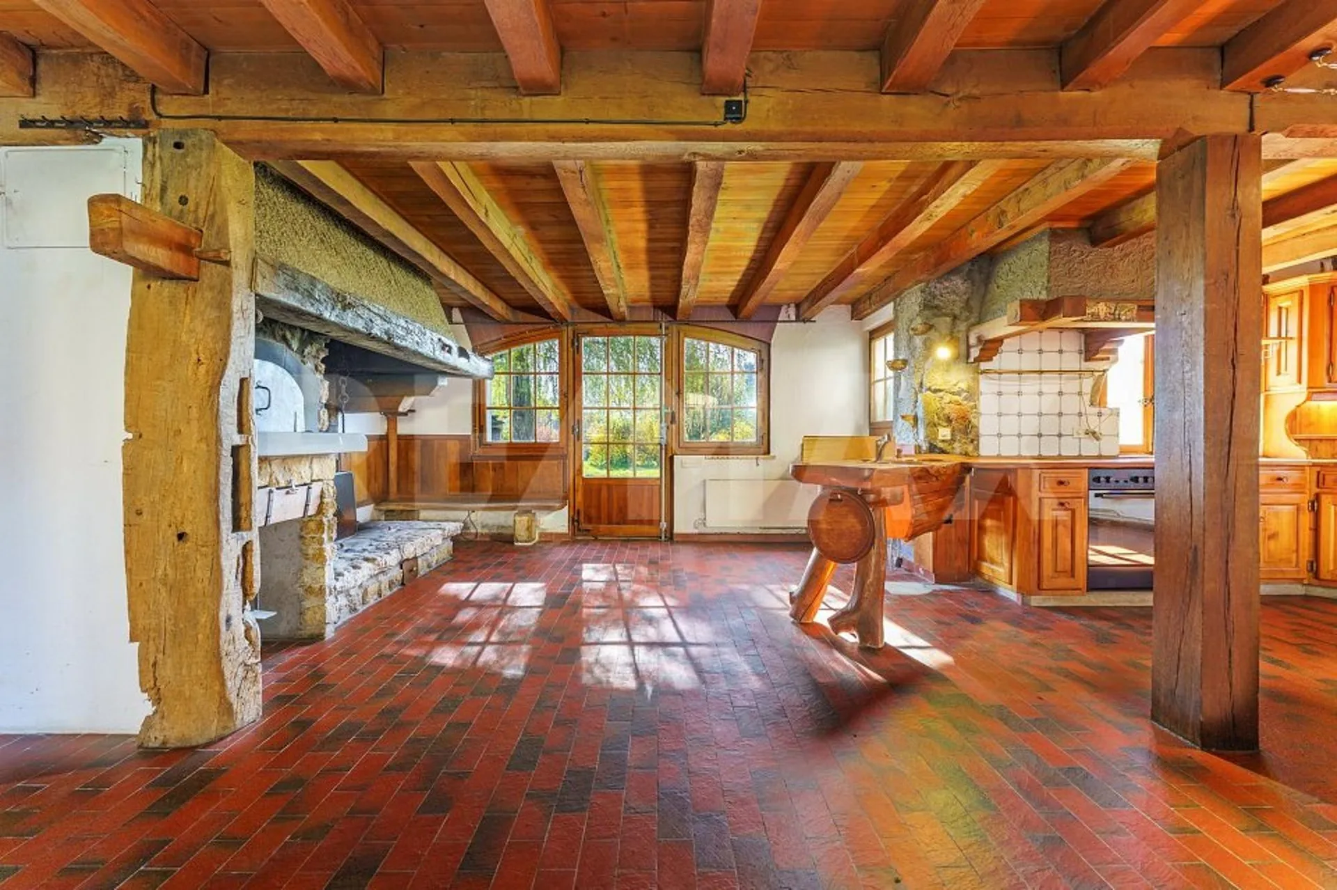 Maison de 1750: cadre  bucolique et apaisant,  à rénover