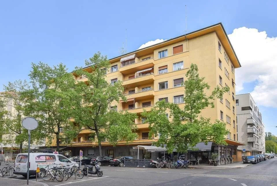 Proche de l'Hôpital Cantonal